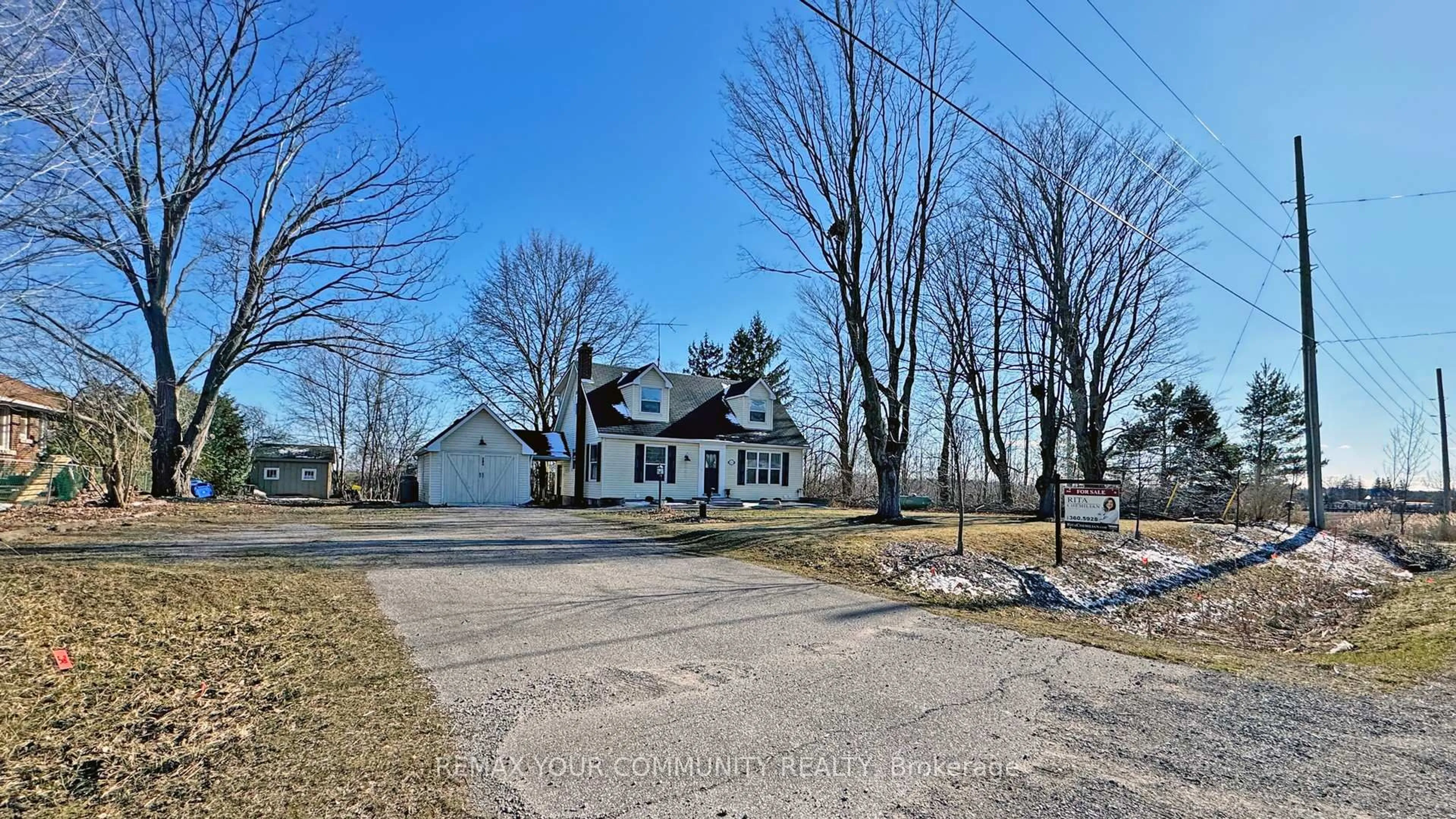 A pic from outside/outdoor area/front of a property/back of a property/a pic from drone, street for 4219 Stouffville Rd, Whitchurch-Stouffville Ontario L4A 3X5
