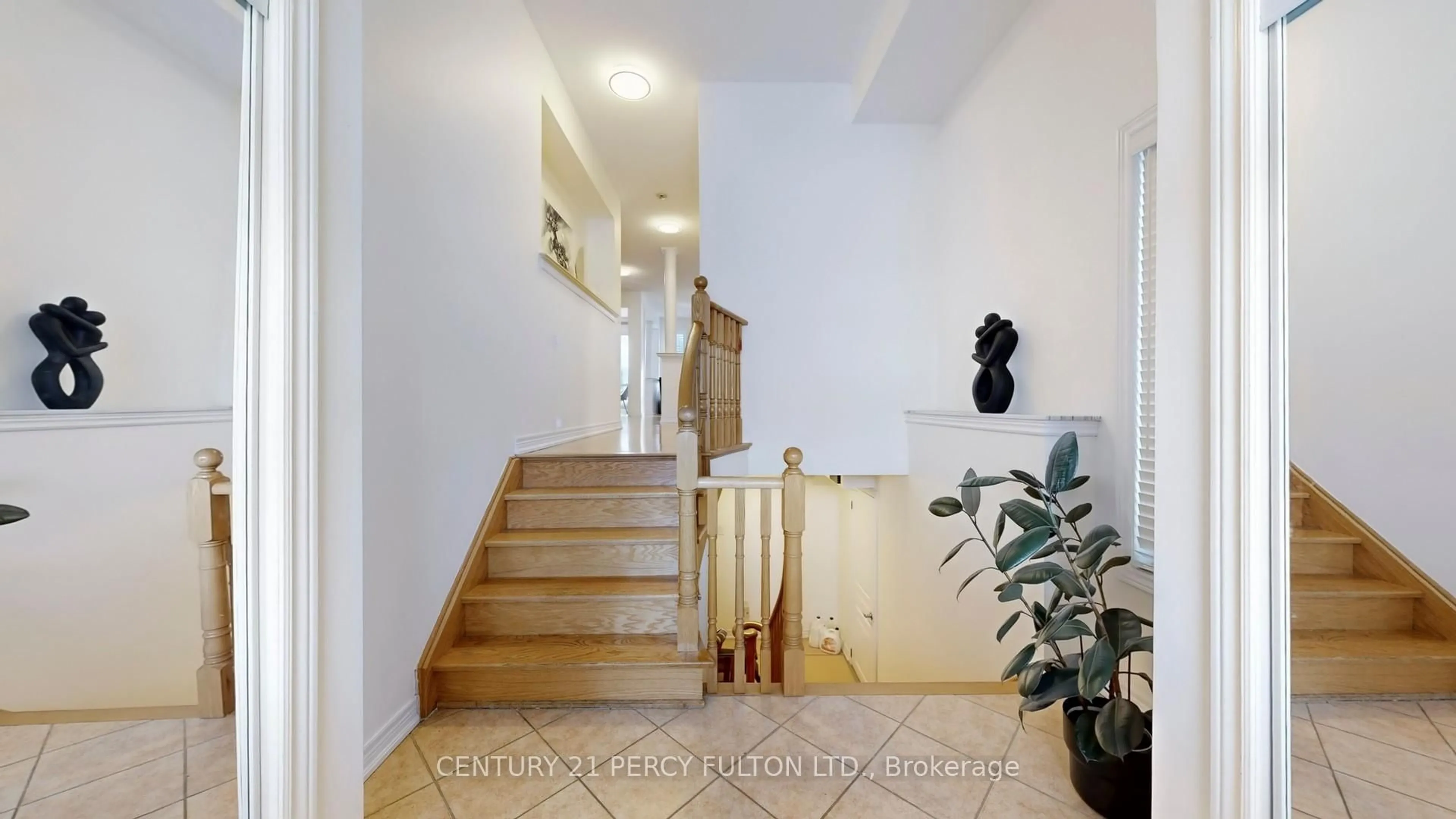 Unknown for 145 Silver Maple Rd, Richmond Hill Ontario L4E 4Y8