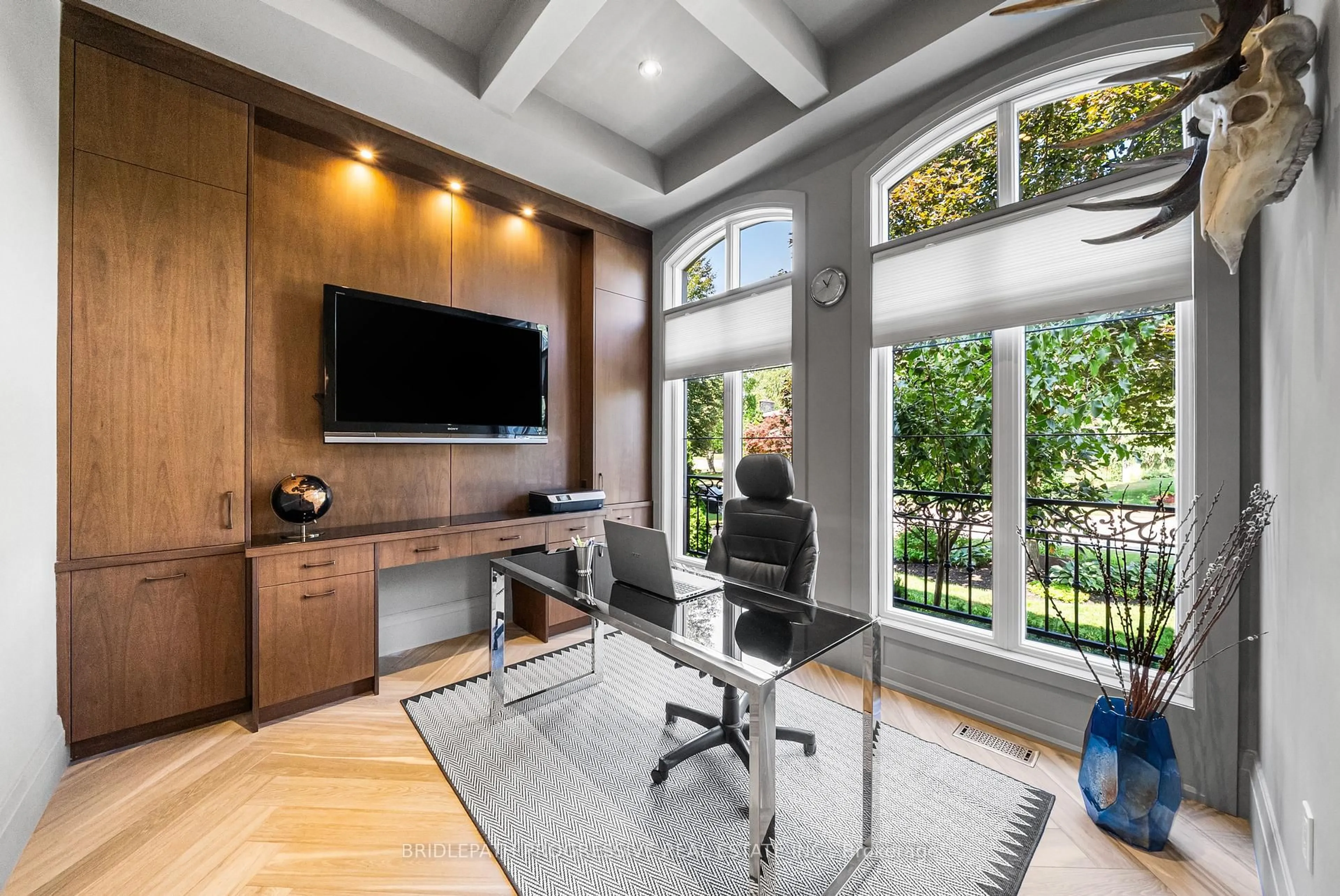 Home theater for 25 Portree Cres, Markham Ontario L3T 3G1