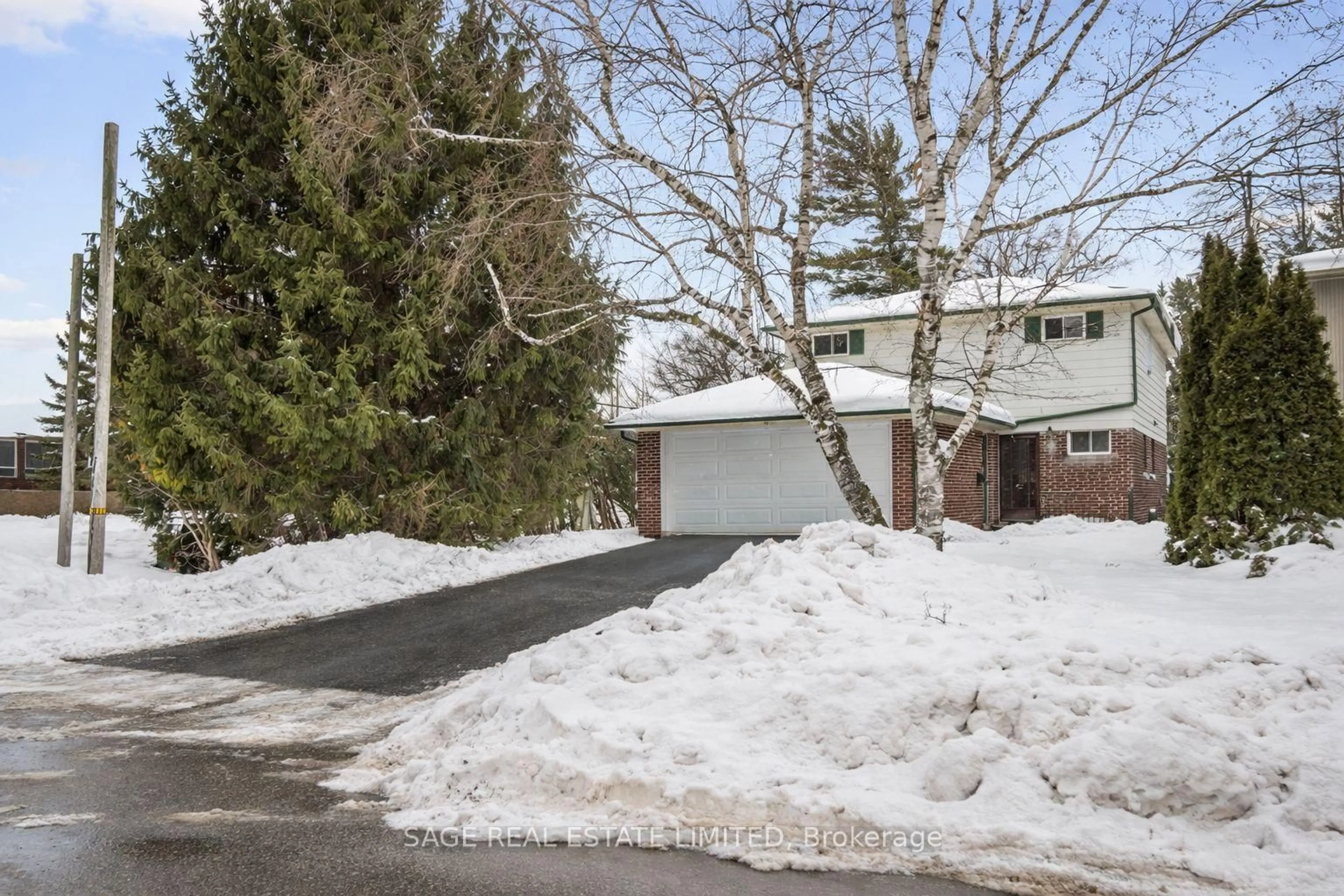 Unknown for 2 Johnson St, Markham Ontario L3T 2N7