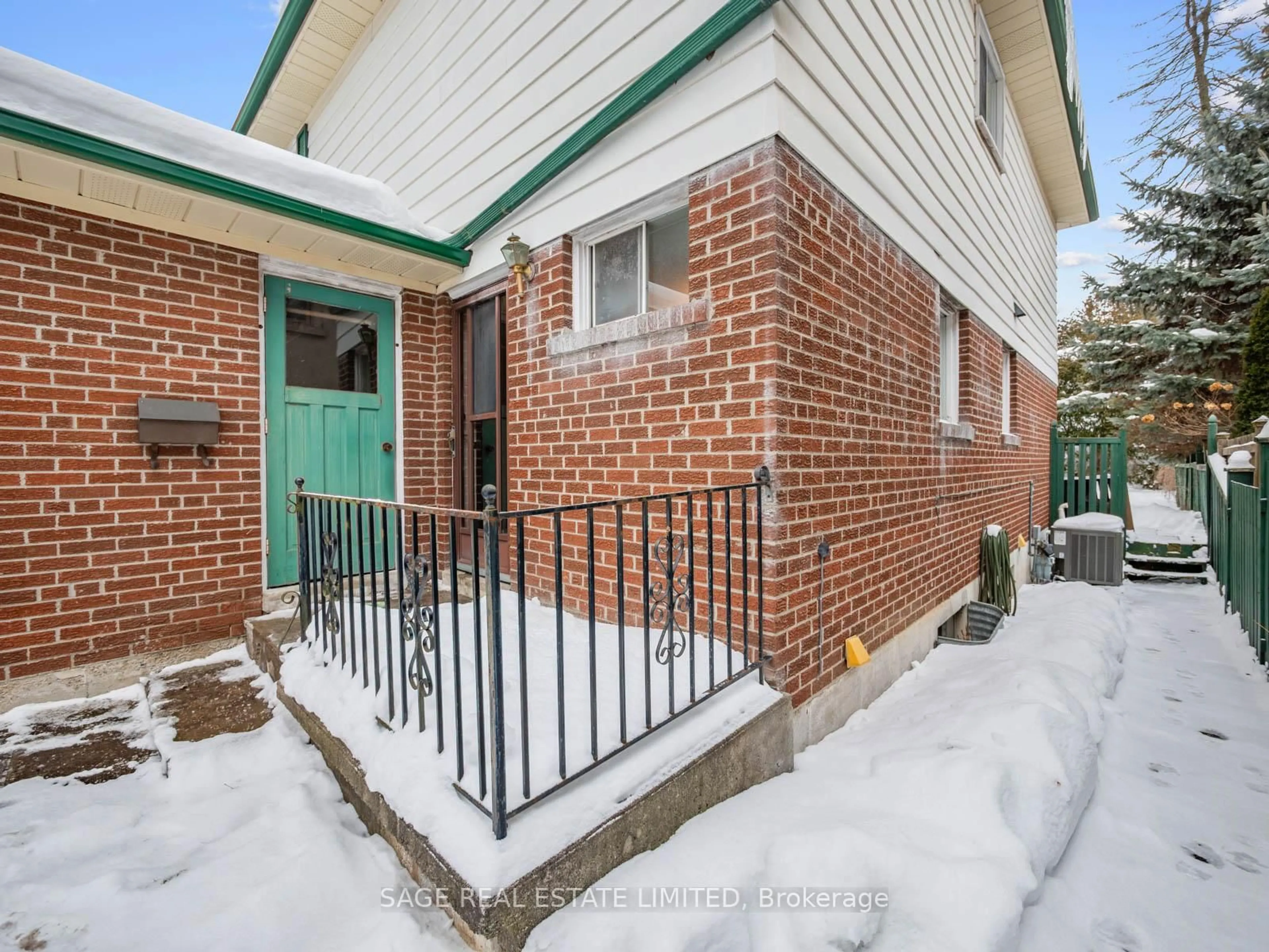 Home with brick exterior material, street for 2 Johnson St, Markham Ontario L3T 2N7