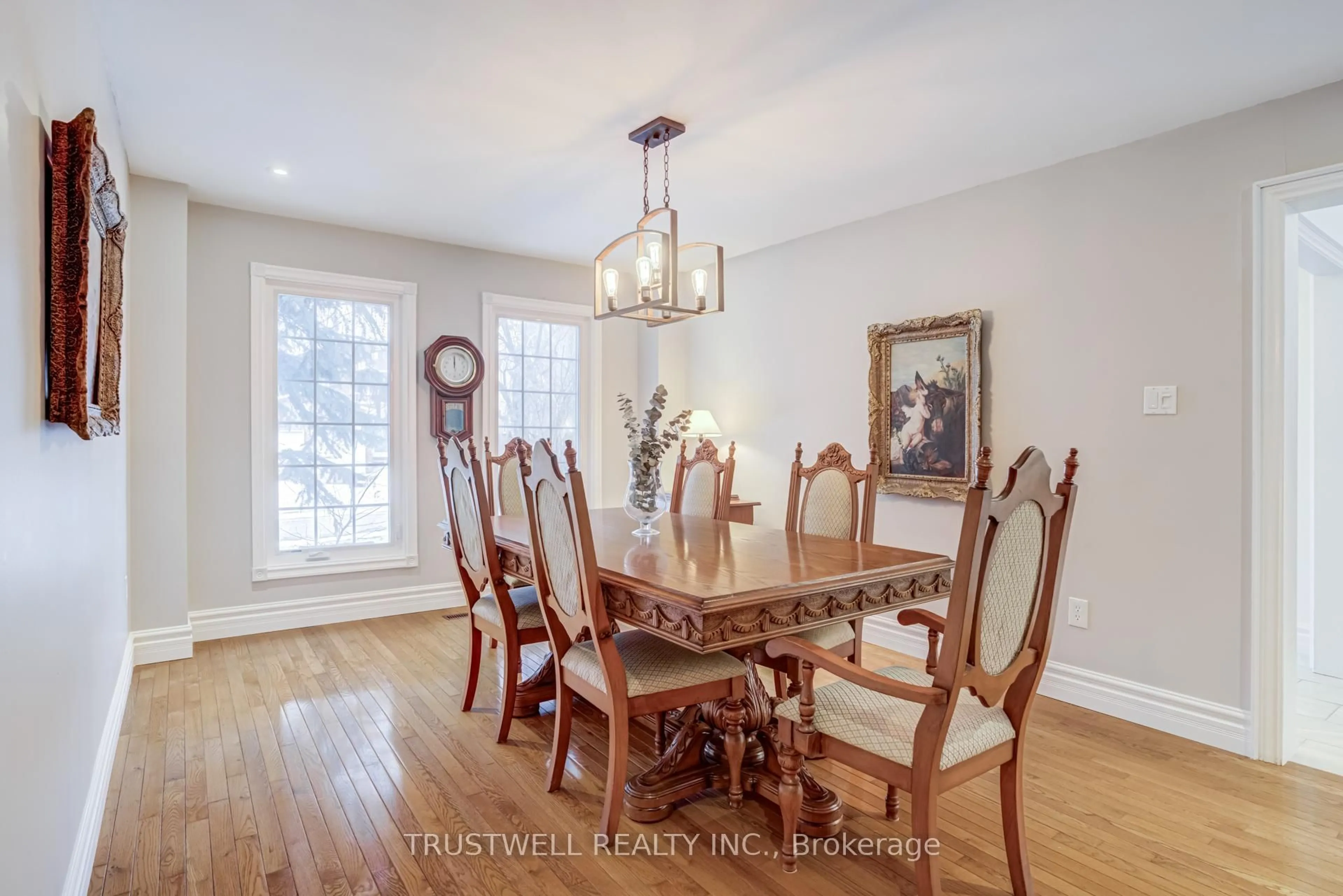 Dining room, wood/laminate floor for 82 Long Island Cres, Markham Ontario L3P 7L8