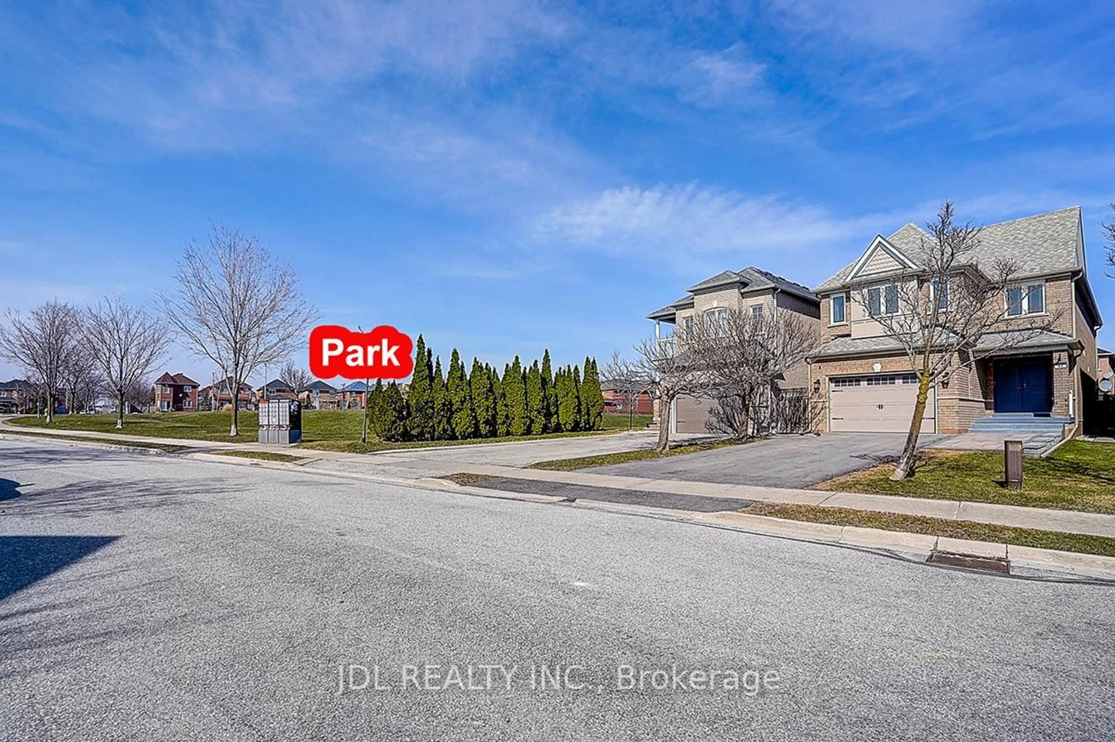 Parking for 41 Emmitt Rd, Vaughan Ontario L6A 3V8