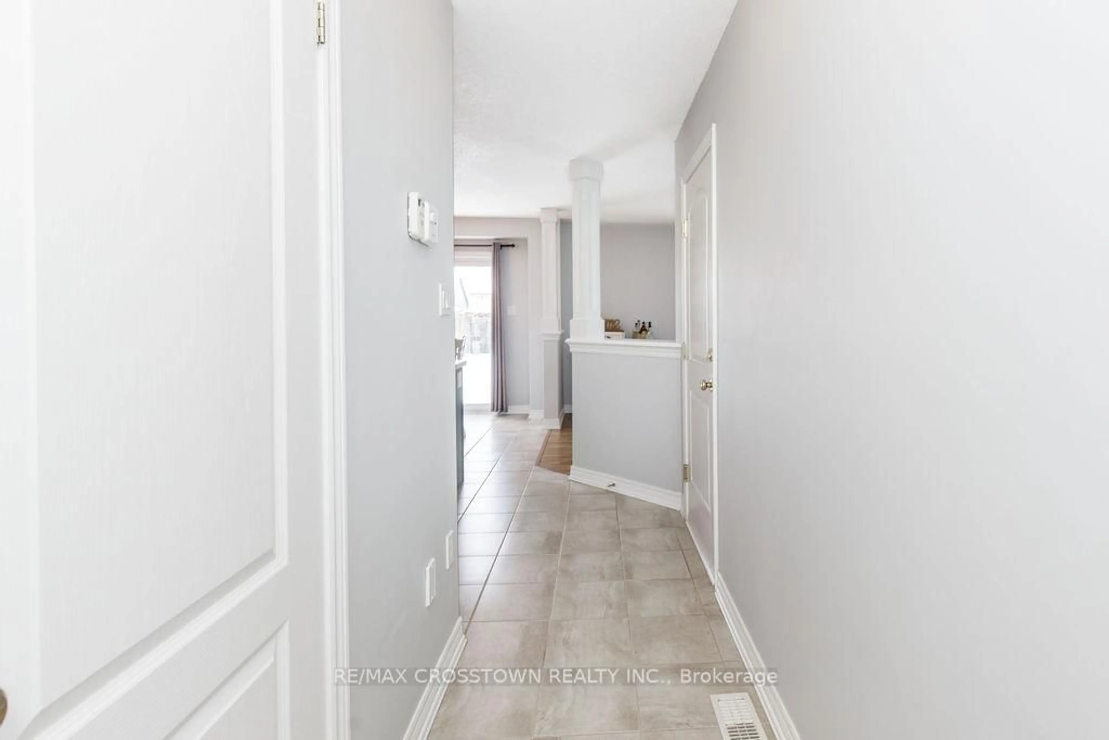 Indoor entryway for 8 Brownley Lane, Essa Ontario L0M 1B0