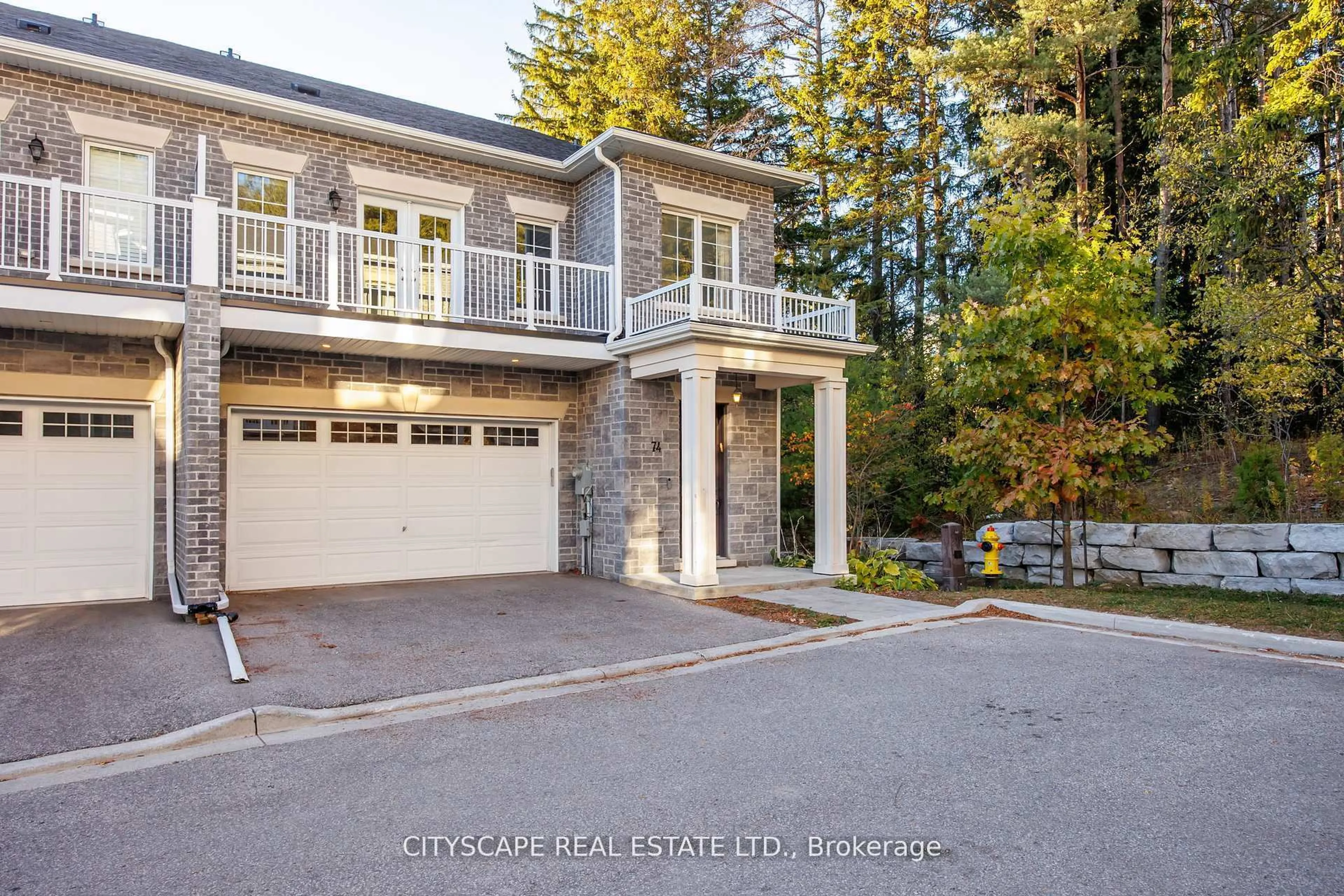 Unknown for 74 Old Bloomington Rd, Aurora Ontario L4G 0M2