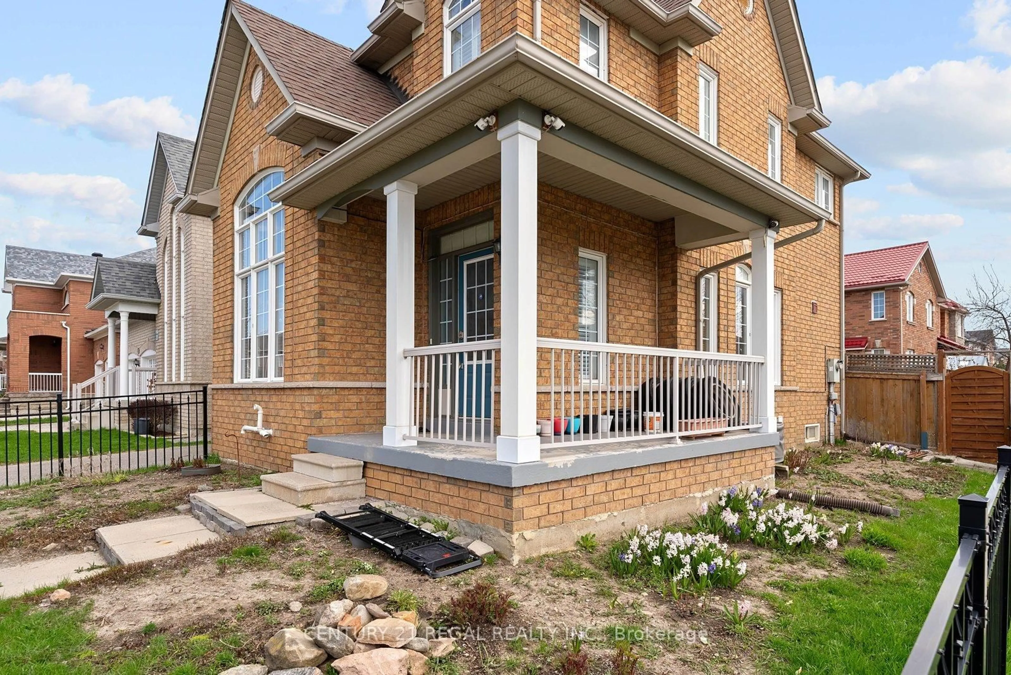 Home with brick exterior material, street for 664 Fred Mclaren Blvd, Markham Ontario L6E 1J3