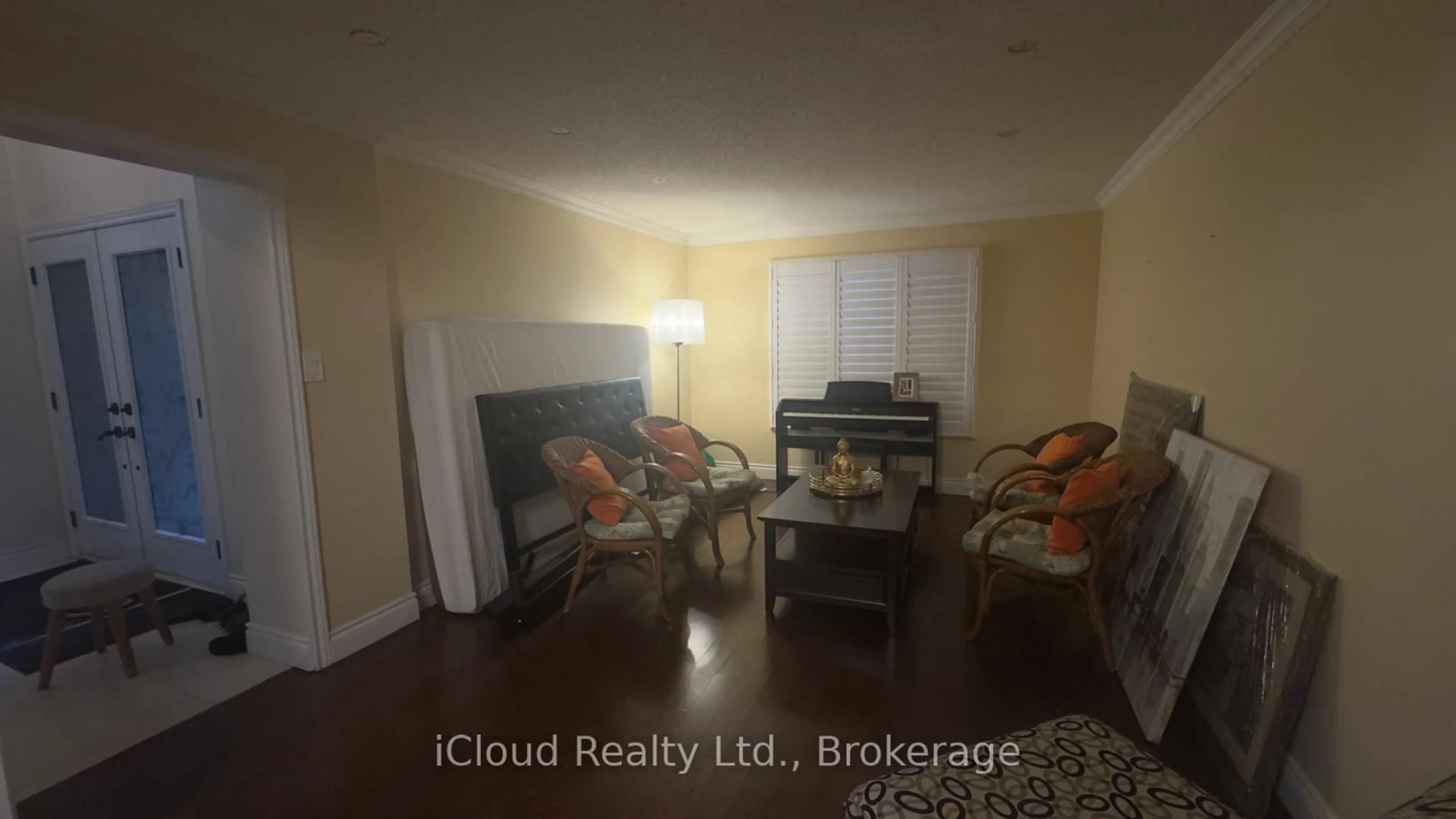 A pic of a room for 14 Mintleaf Gate, Markham Ontario L3P 5X4