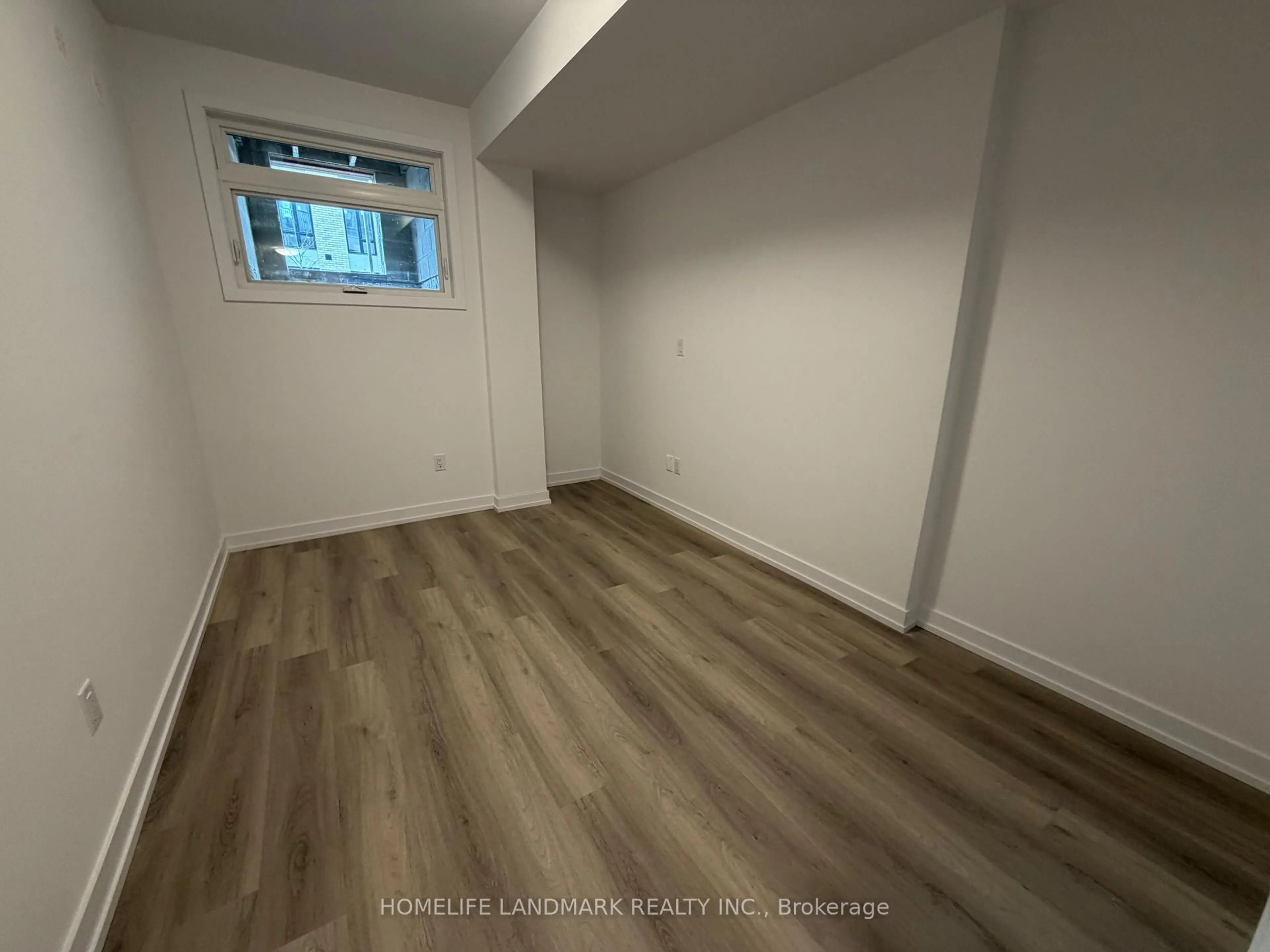 A pic of a room for 5 Bancroft Lane #318, Richmond Hill Ontario L4E 1M1