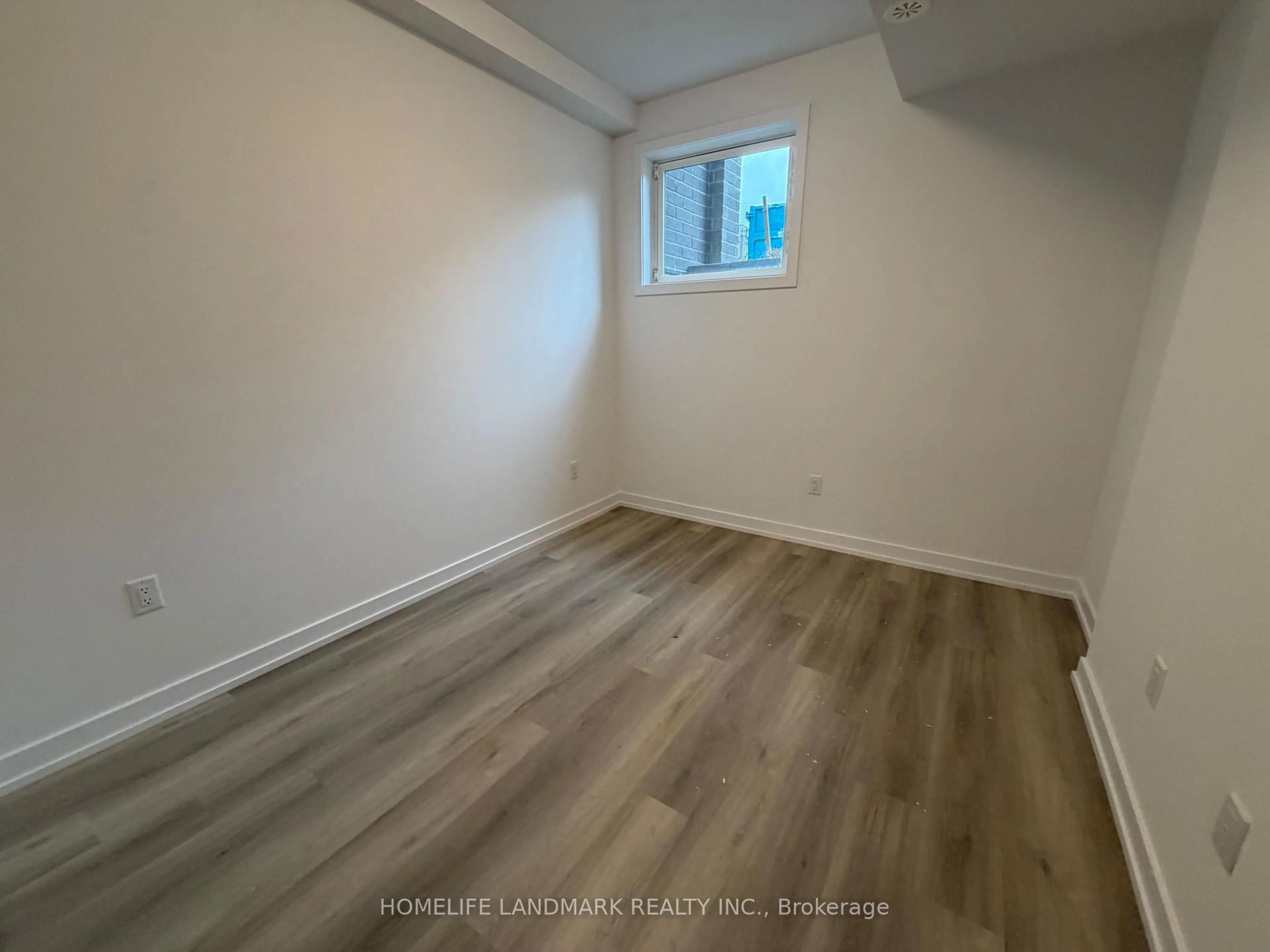 A pic of a room for 5 Bancroft Lane #318, Richmond Hill Ontario L4E 1M1