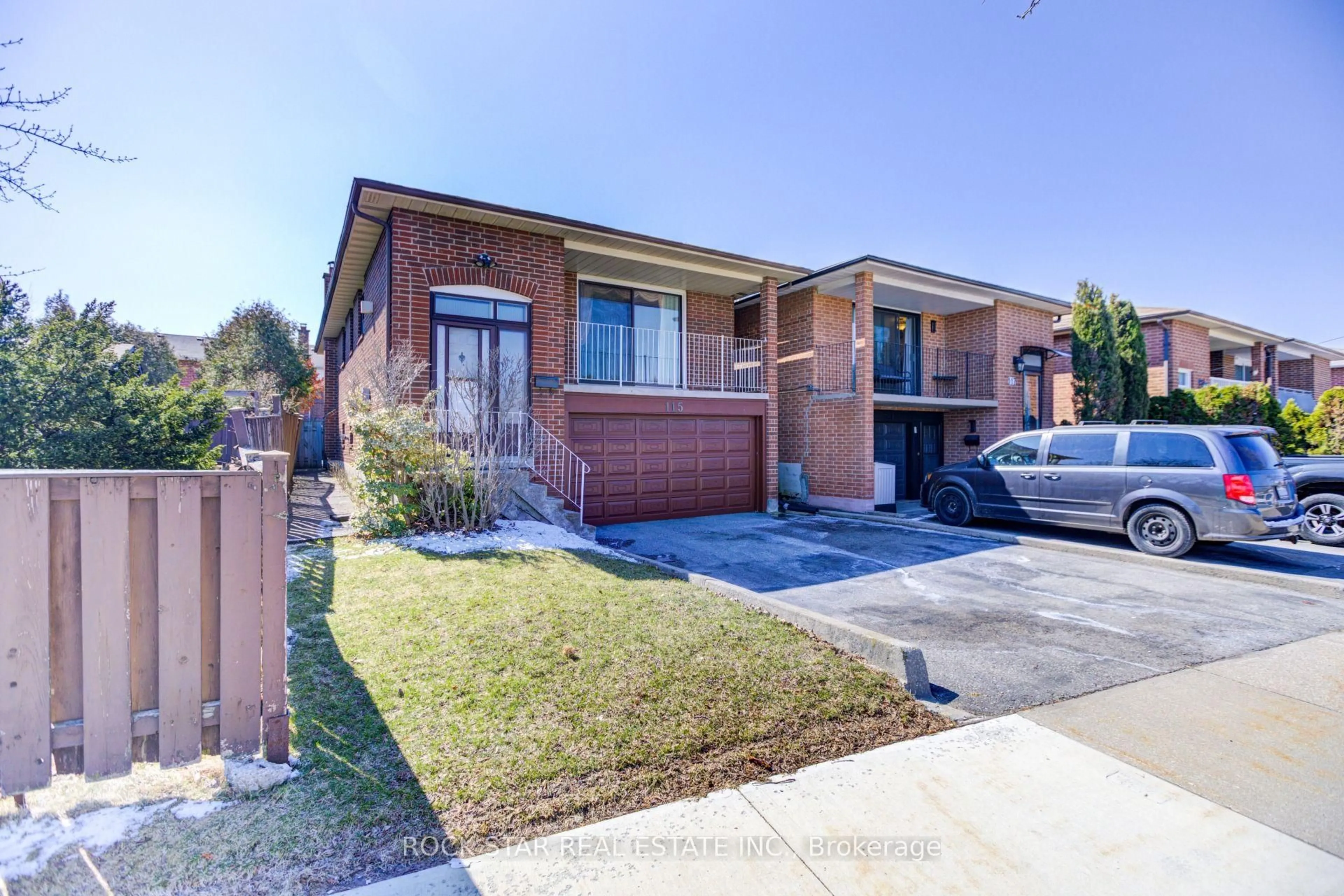 Home with brick exterior material, street for 115 Glen Shields Ave, Vaughan Ontario L4K 1S9