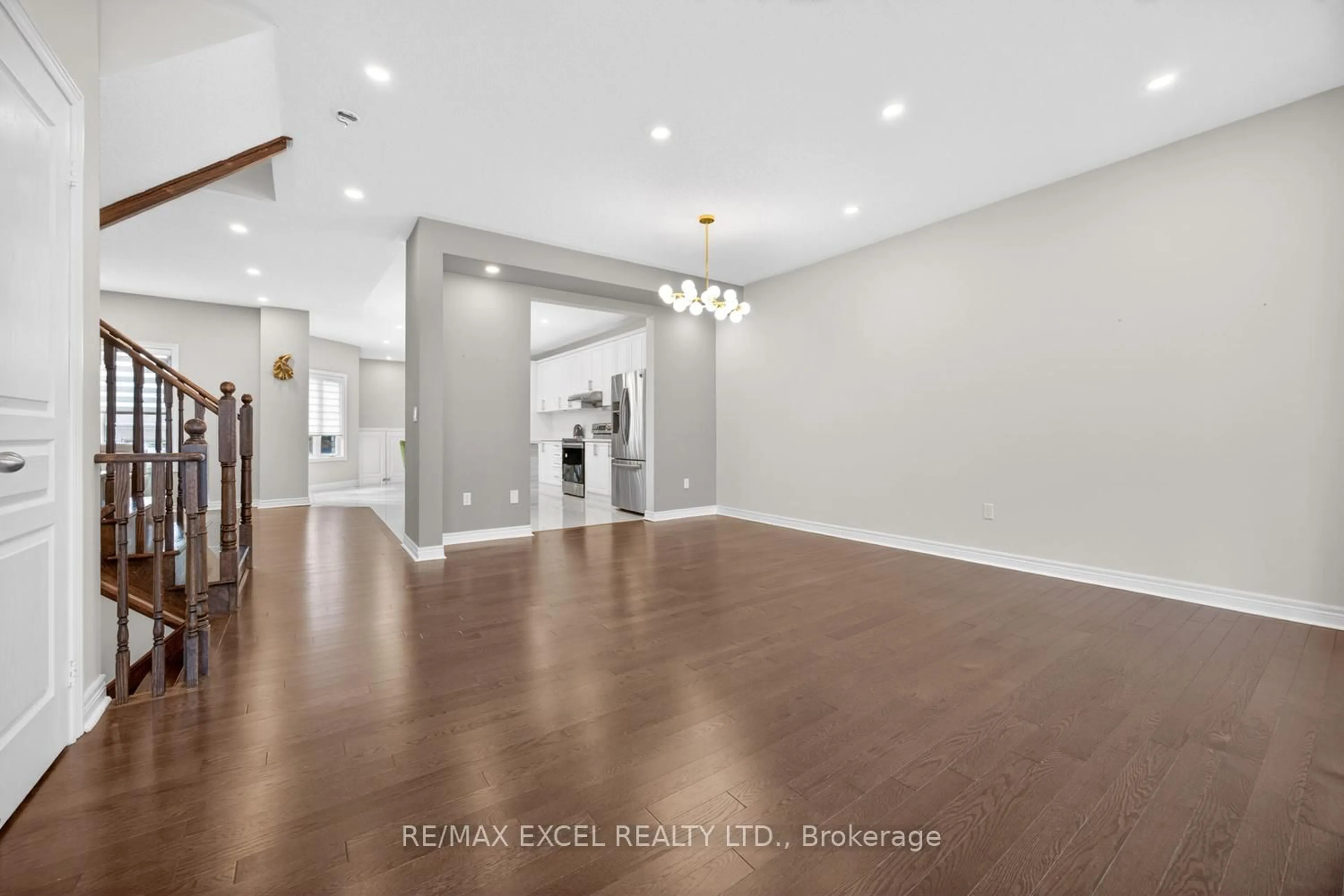 Unknown for 77 Sunnyside Hill Rd, Markham Ontario L6B 0Z8