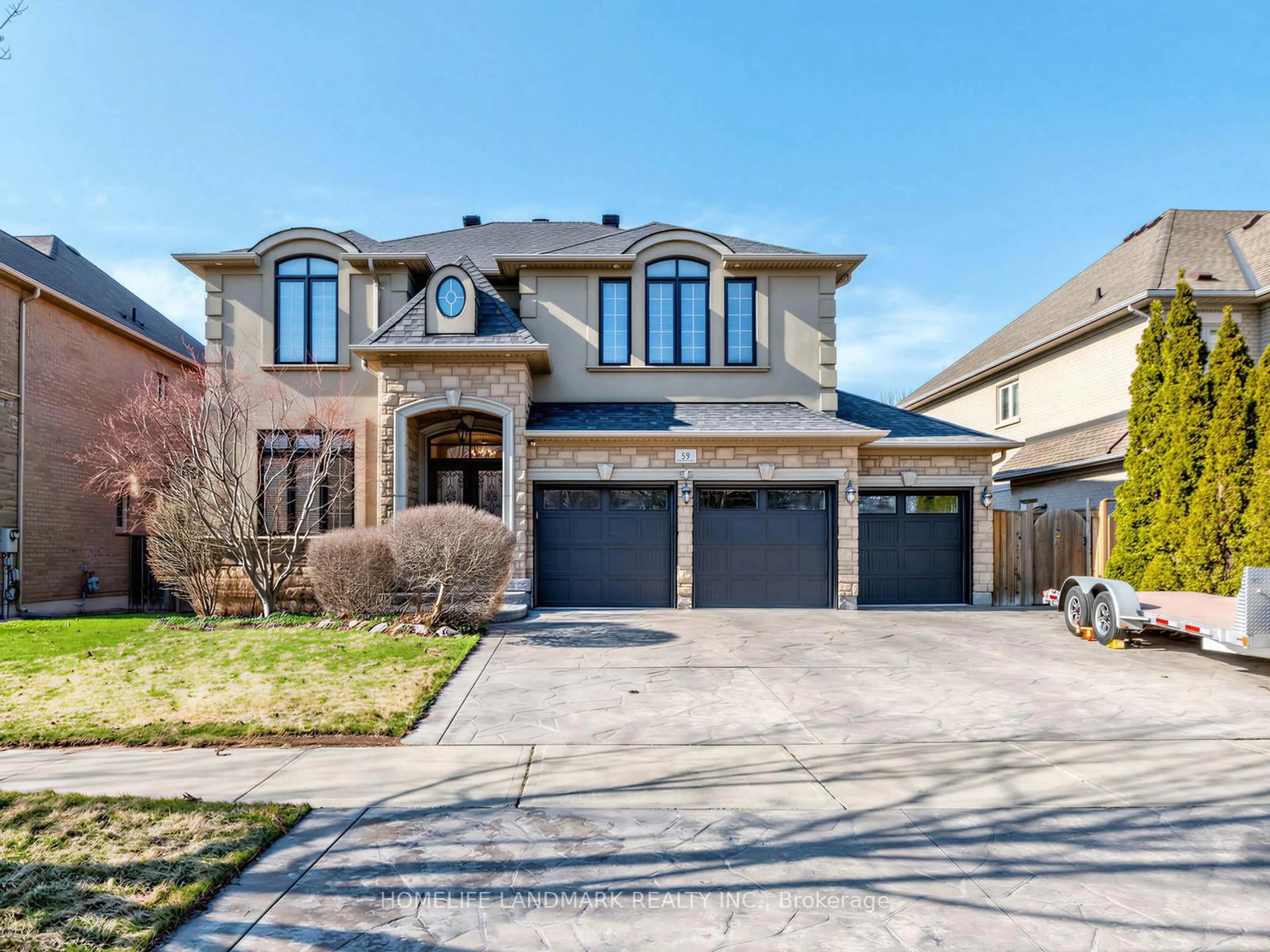 Home with brick exterior material, street for 59 Black Walnut Cres, Richmond Hill Ontario L4B 3S3