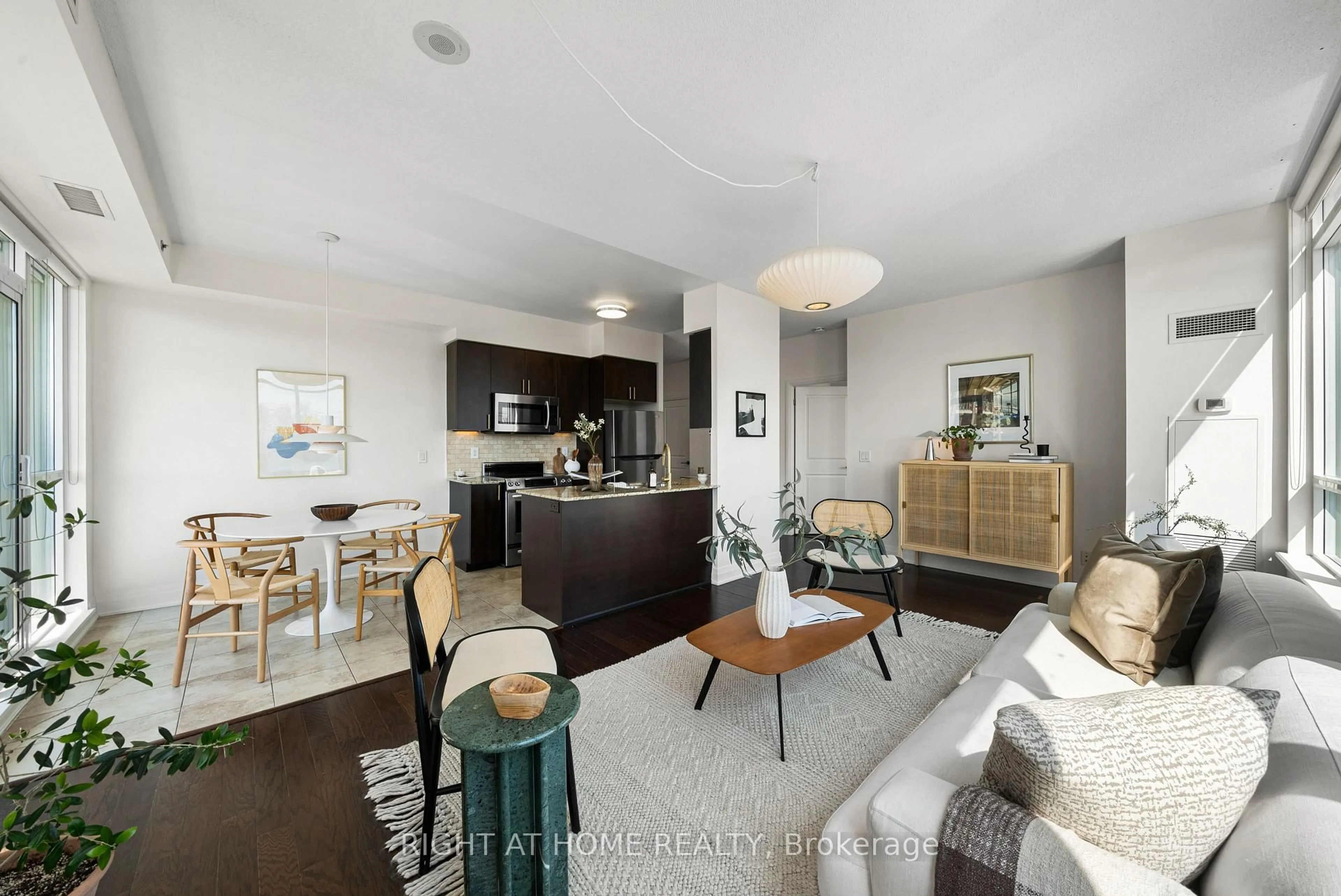 Open concept kitchen, unknown for 520 Steeles Ave #611, Vaughan Ontario L4J 0H2