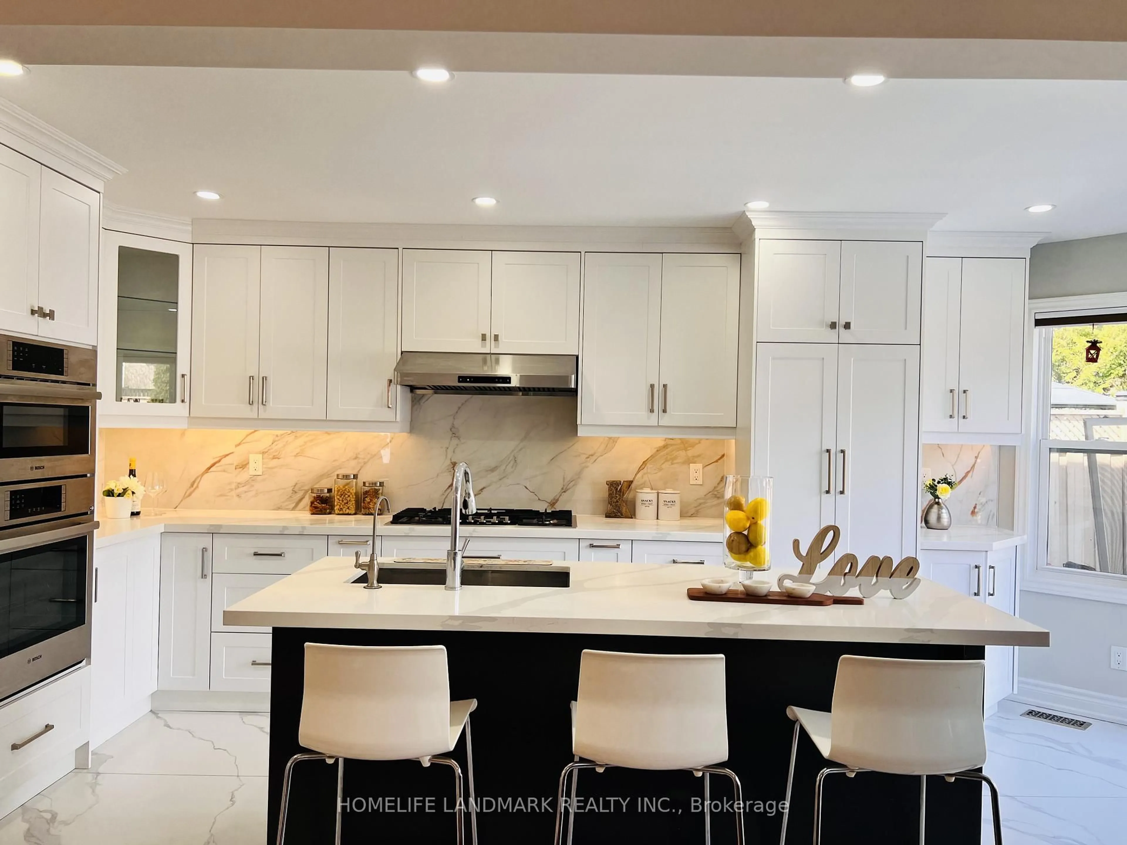 Contemporary kitchen, ceramic/tile floor for 887 College Manor Dr, Newmarket Ontario L3Y 8G9