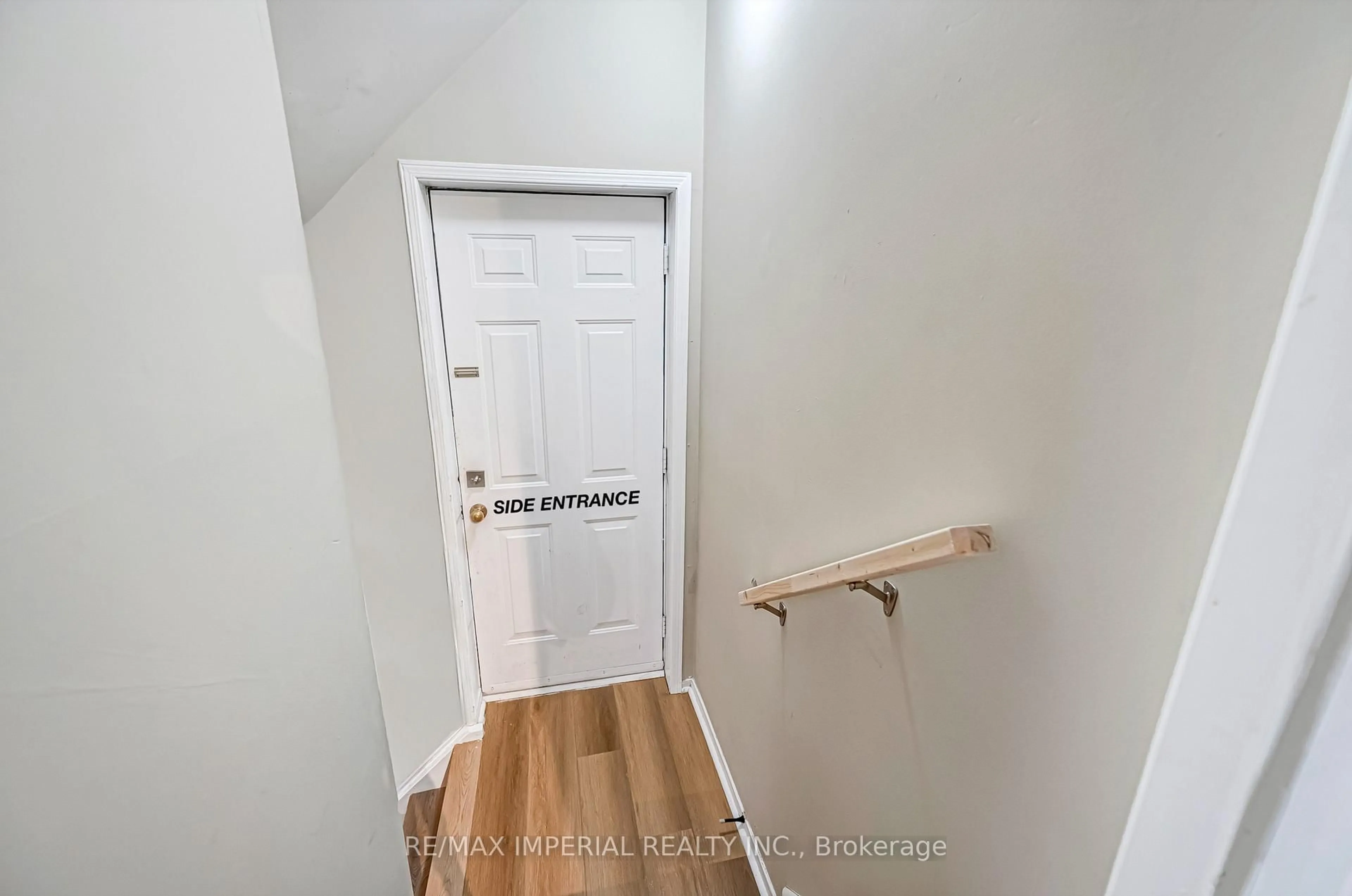 Unknown for 95 Long Point Dr, Richmond Hill Ontario L4E 3Z7