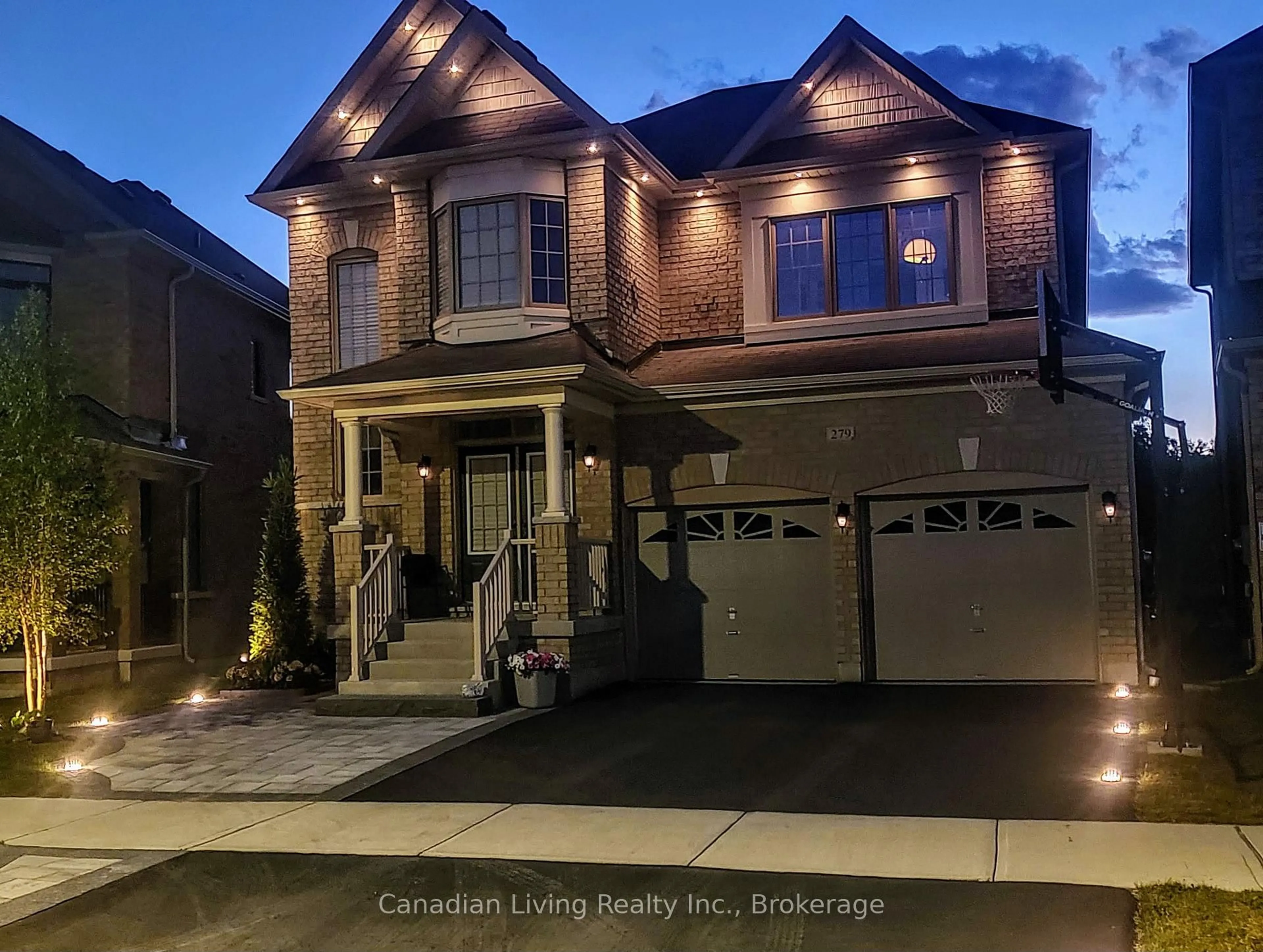 Home with brick exterior material, street for 279 Baker Hill Blvd, Whitchurch-Stouffville Ontario L4A 4P8