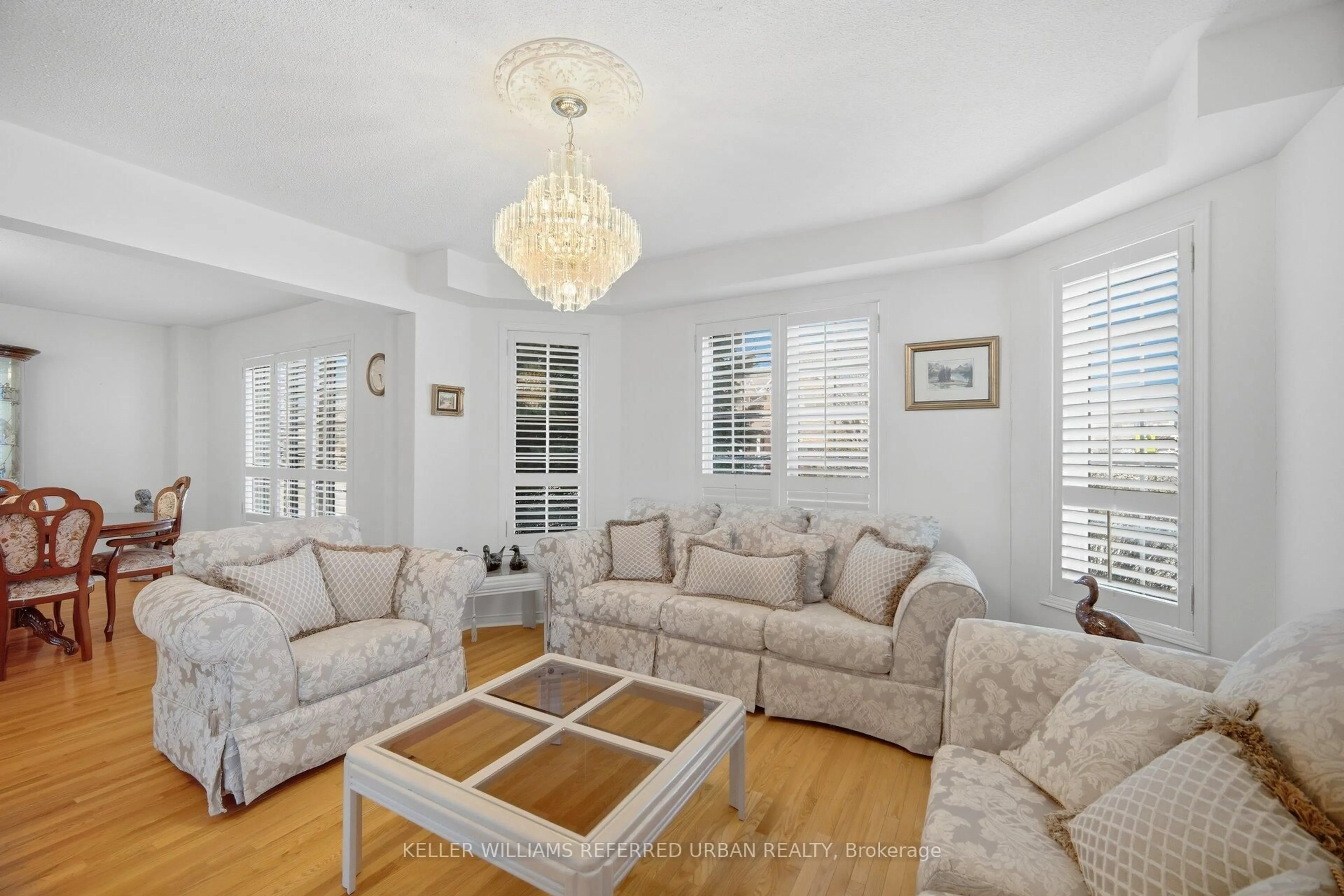 Living room with furniture, unknown for 239 Drummond Dr, Vaughan Ontario L6A 3C1