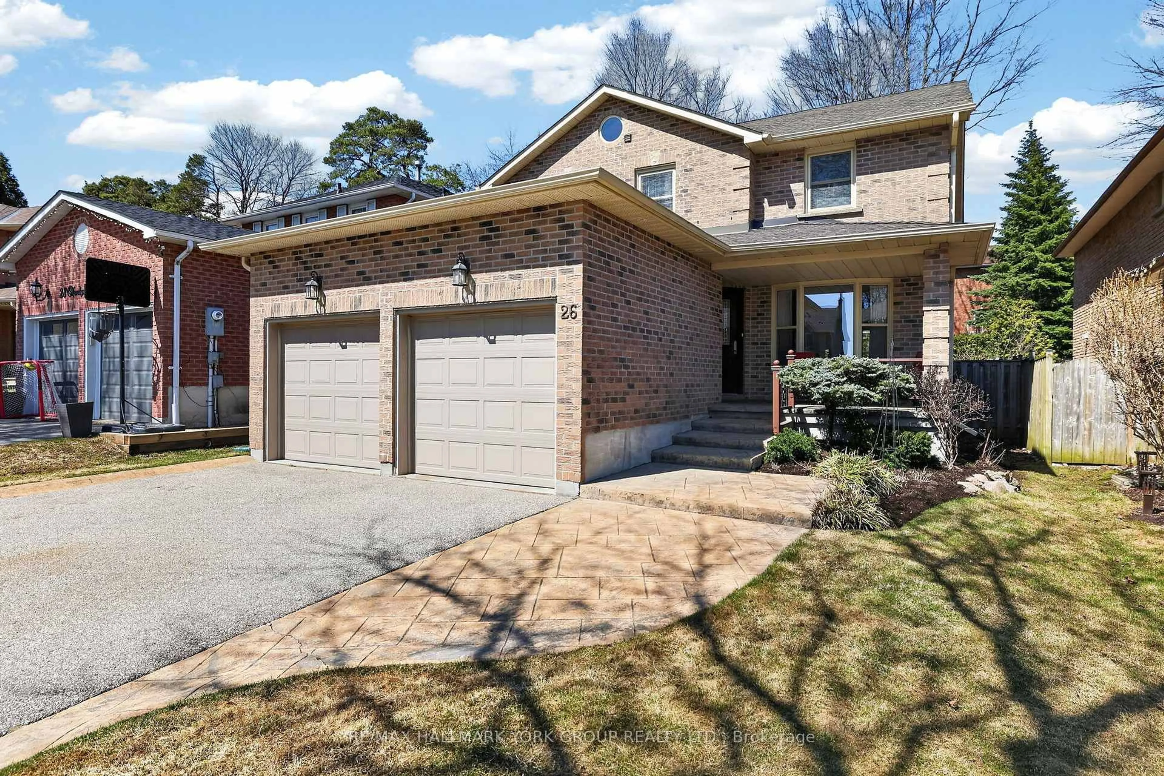 Home with brick exterior material, street for 26 Mendys Forest, Aurora Ontario L4G 5A4