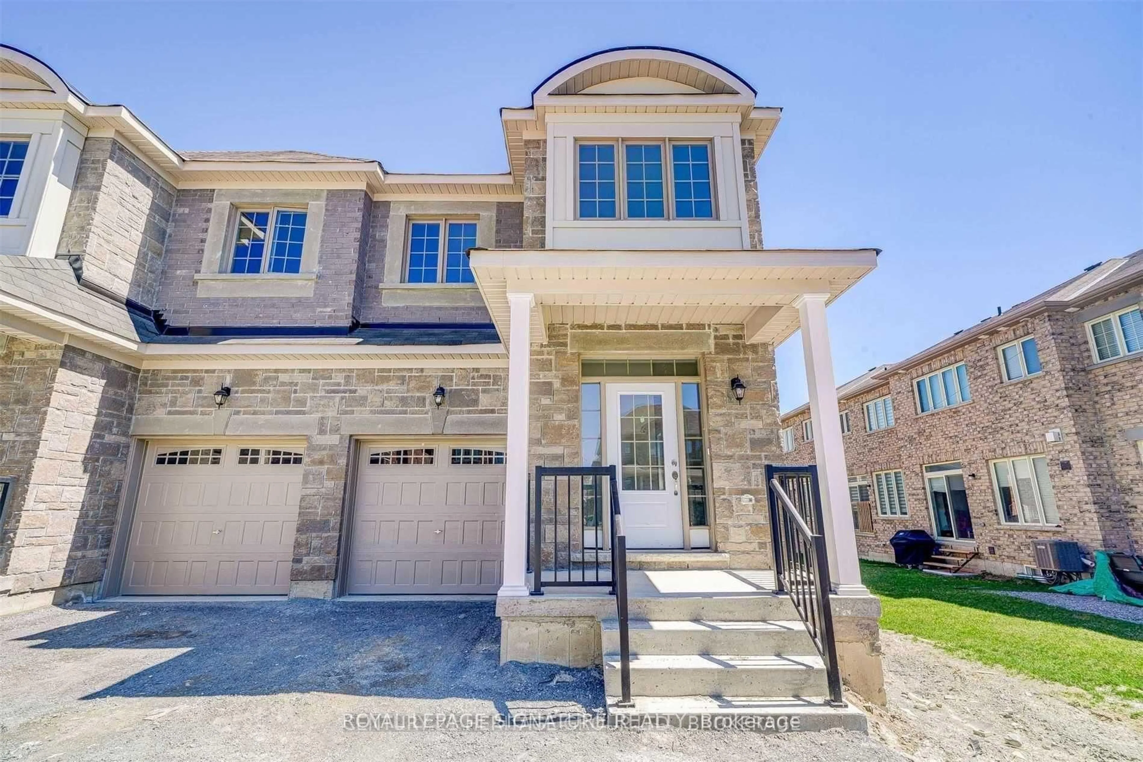 Home with brick exterior material, street for 5 Frederick Taylor Way, East Gwillimbury Ontario L0G 1M0
