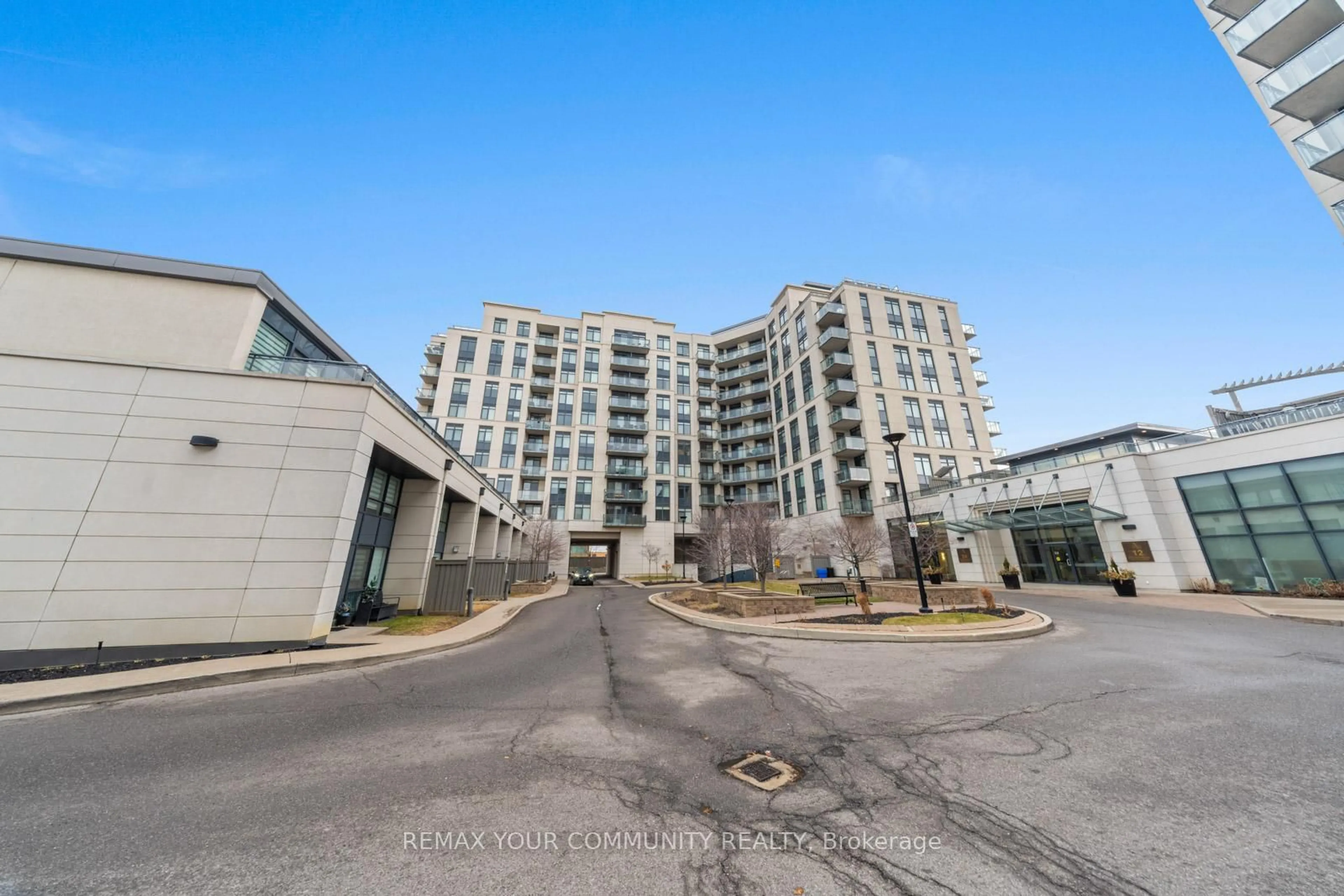 Unknown for 24 Woodstream Blvd #315, Vaughan Ontario L4L 8C4