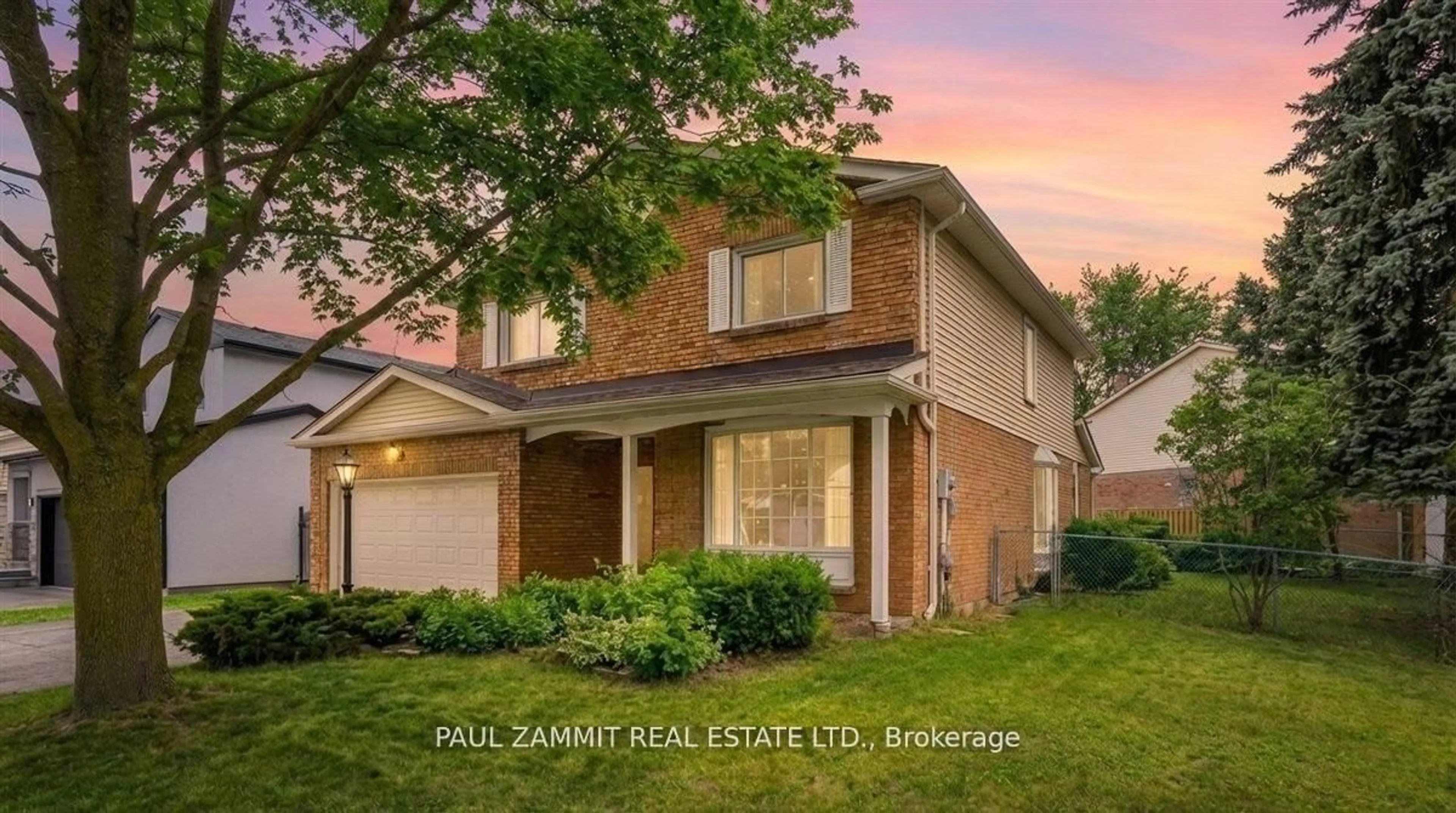 Home with brick exterior material, street for 153 Willowbrook Rd, Markham Ontario L3T 5P4