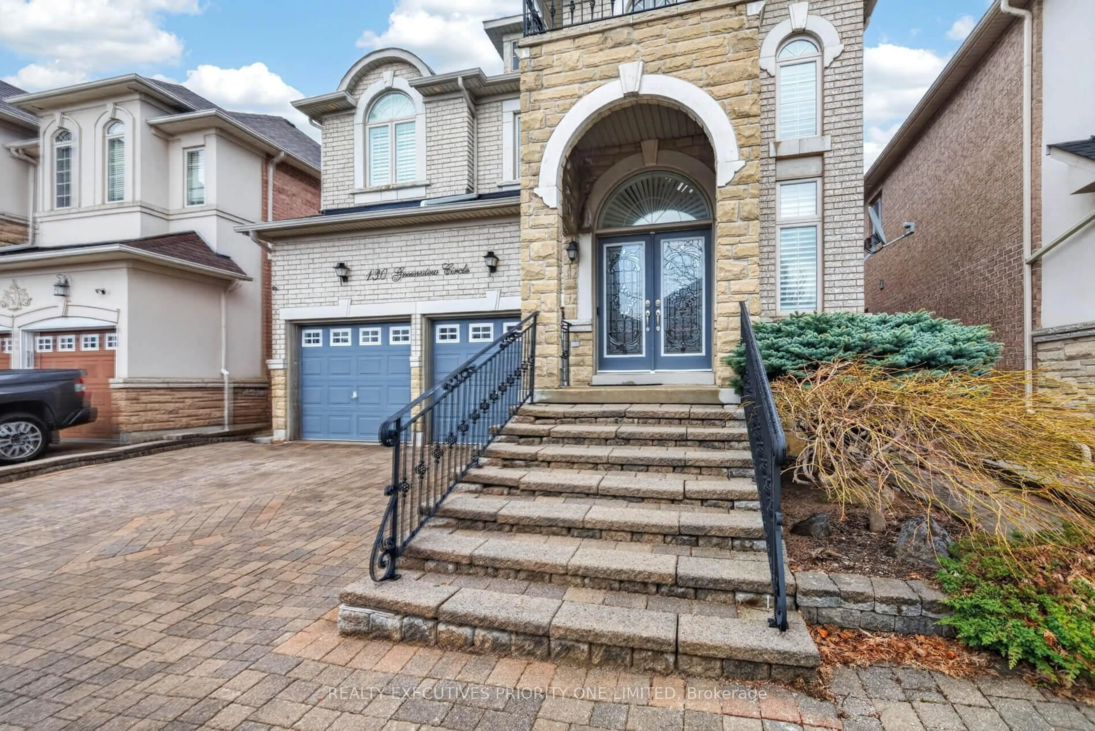 Home with brick exterior material, street for 130 Greenview Circ, Vaughan Ontario L6A 0B6