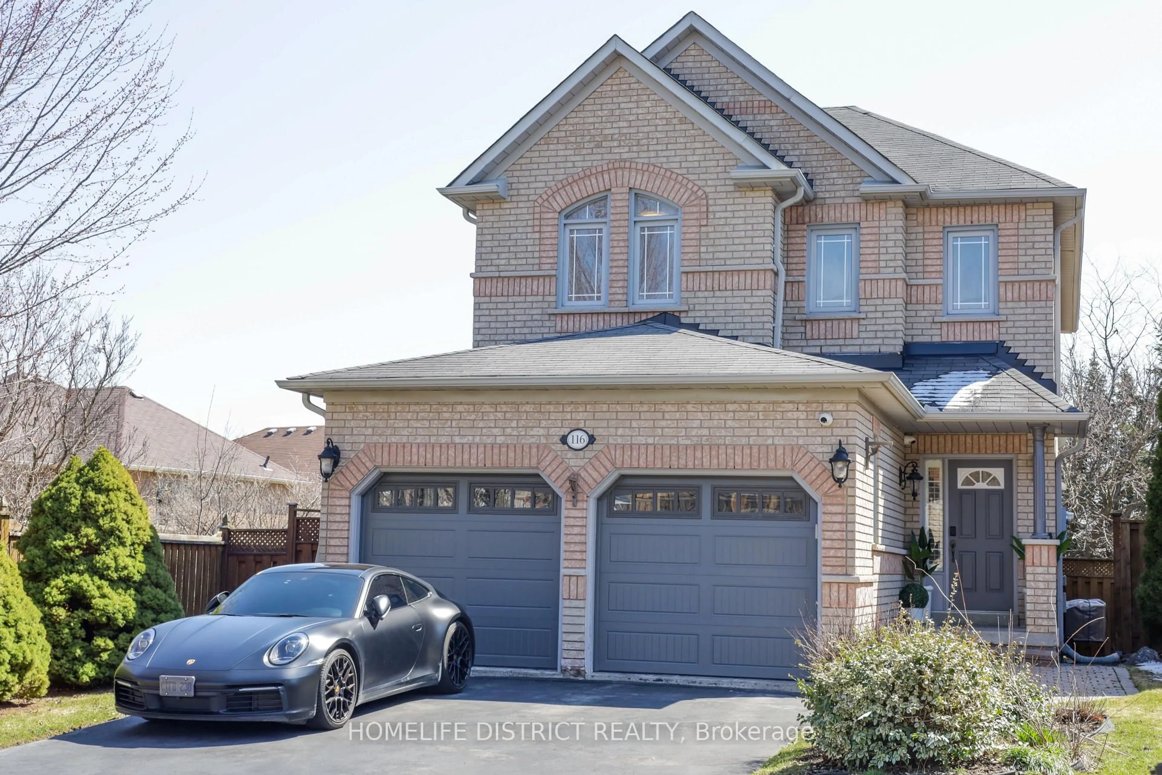 Home with brick exterior material, street for 116 Mojave Cres, Richmond Hill Ontario L4S 1R8