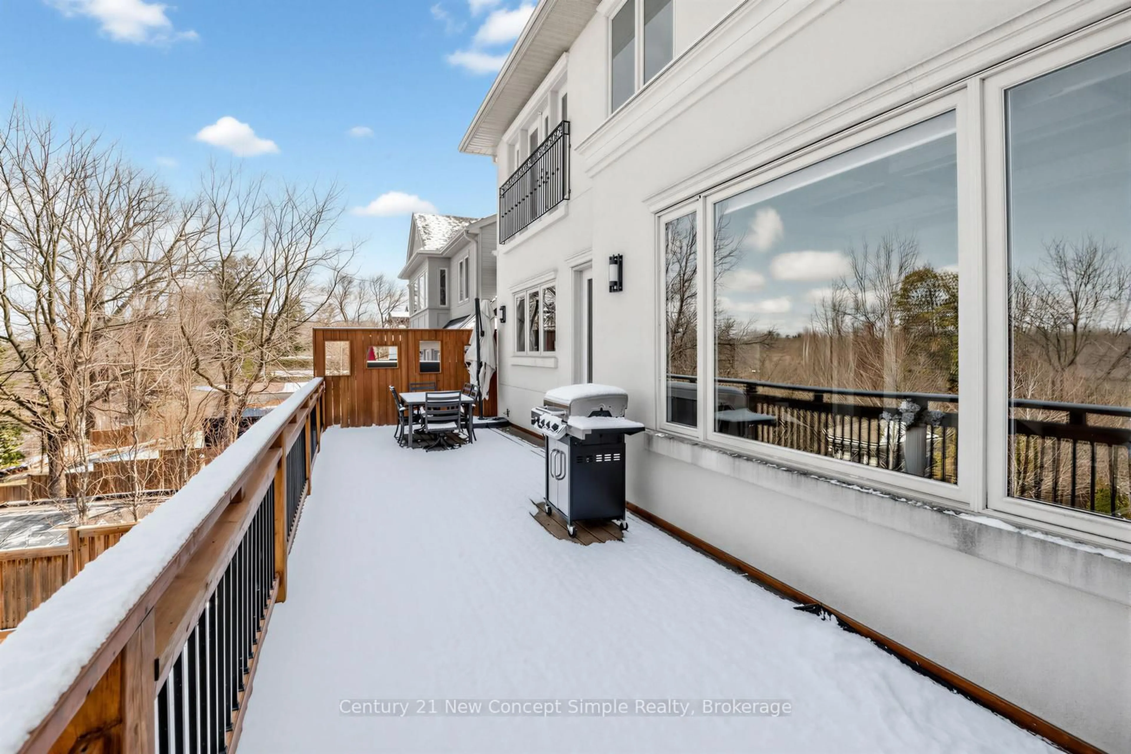 Patio, unknown for 24 Rouge St, Markham Ontario L3P 1K8