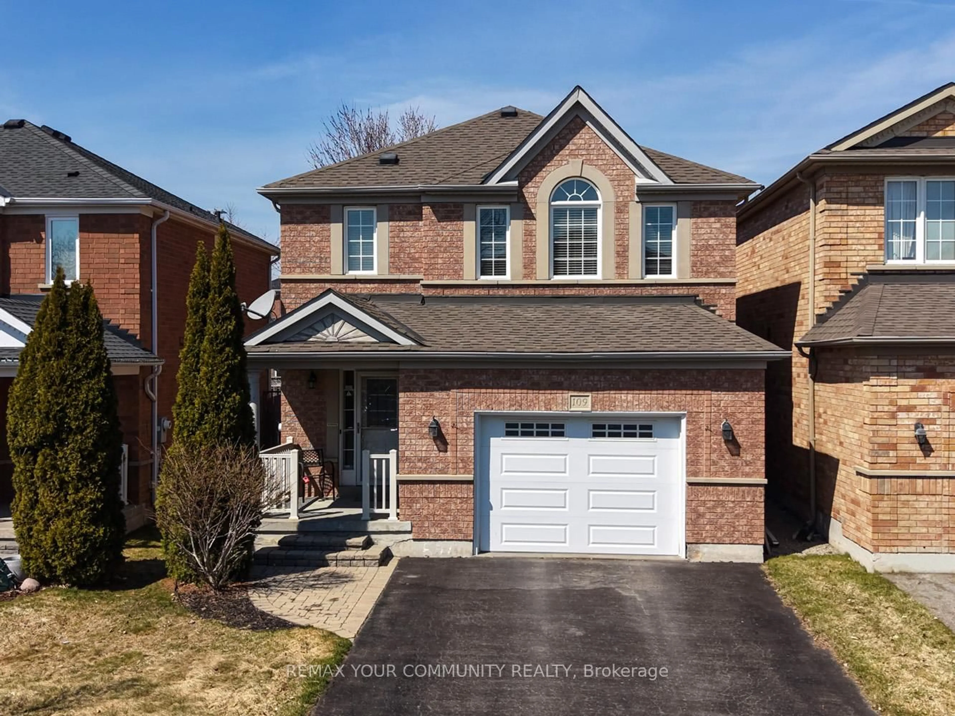 Home with brick exterior material, street for 109 Collis Dr, Aurora Ontario L4G 7V2