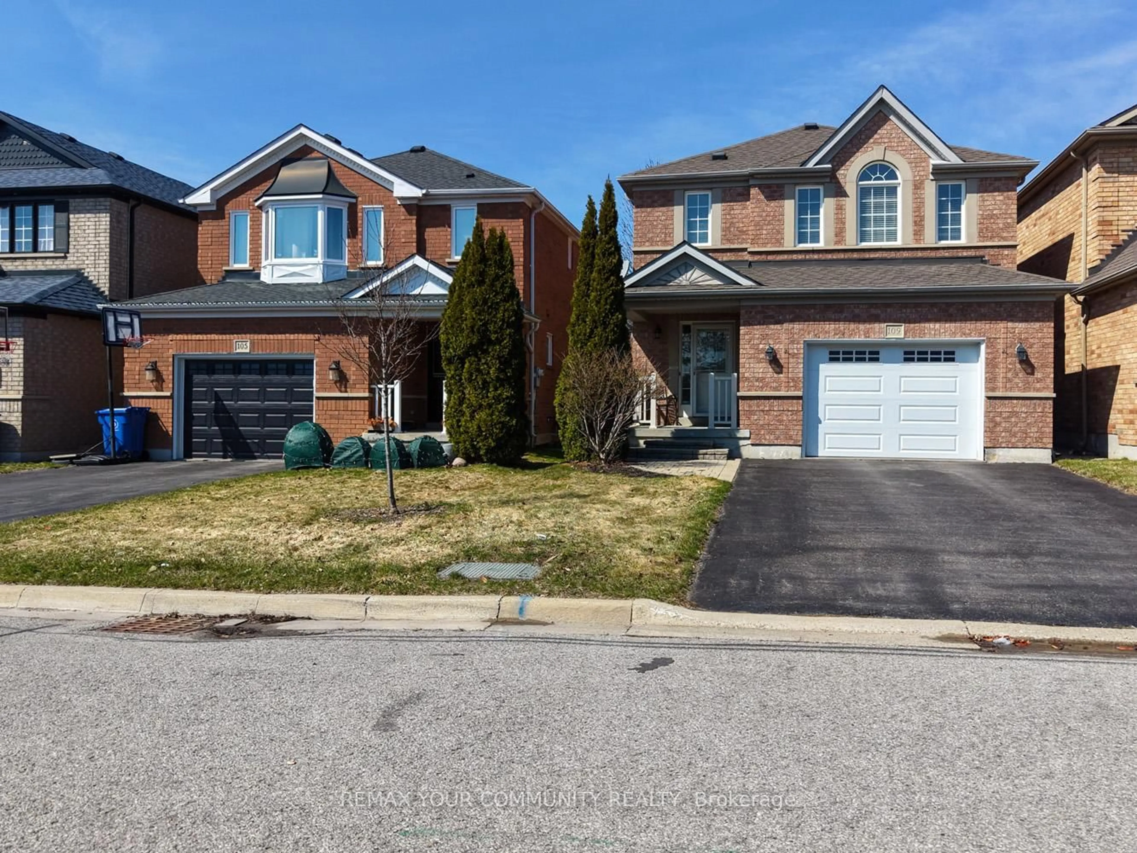 Home with brick exterior material, street for 109 Collis Dr, Aurora Ontario L4G 7V2