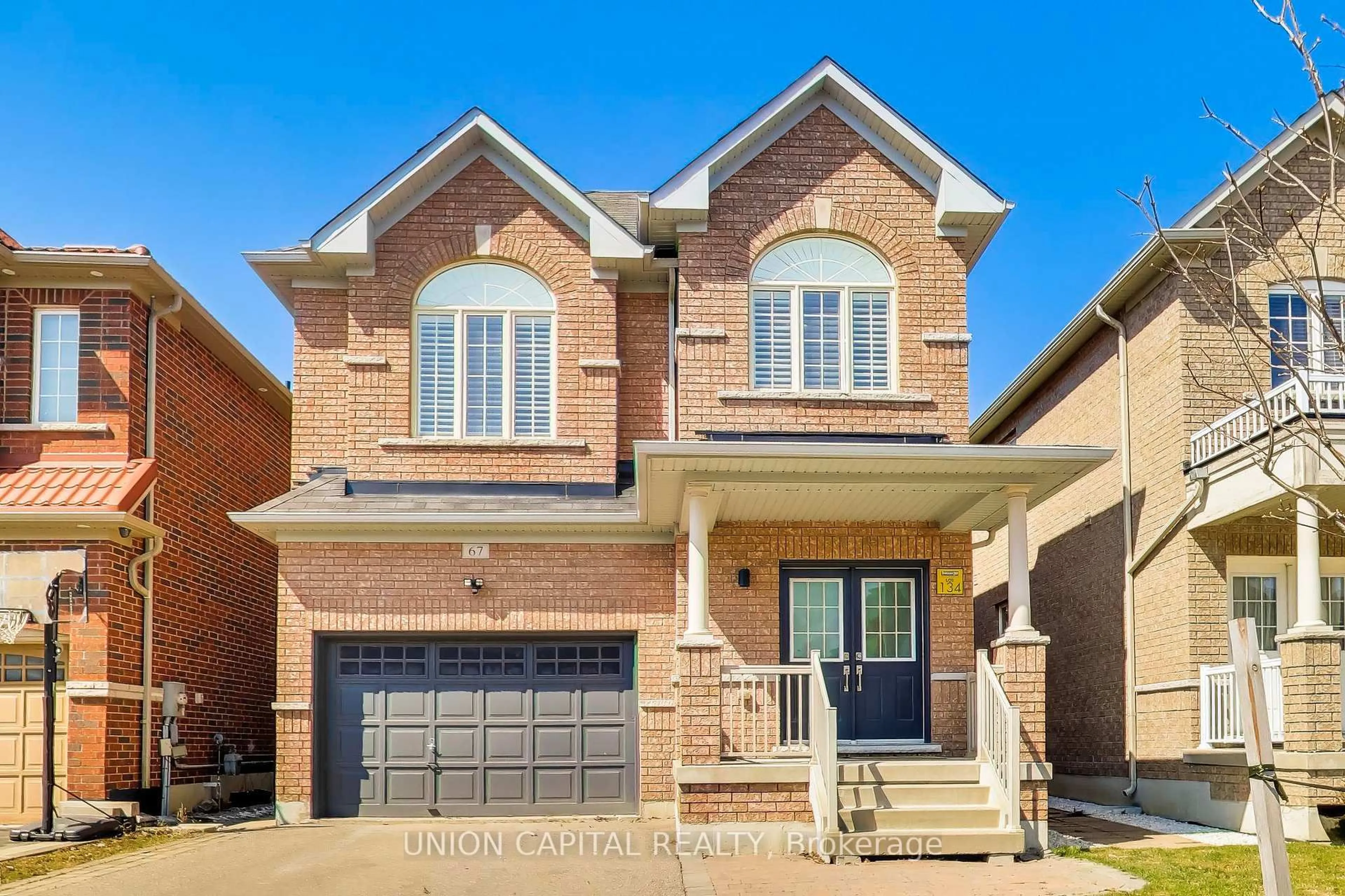 Home with brick exterior material, street for 67 Win Timbers Cres, Whitchurch-Stouffville Ontario L4A 0Y9