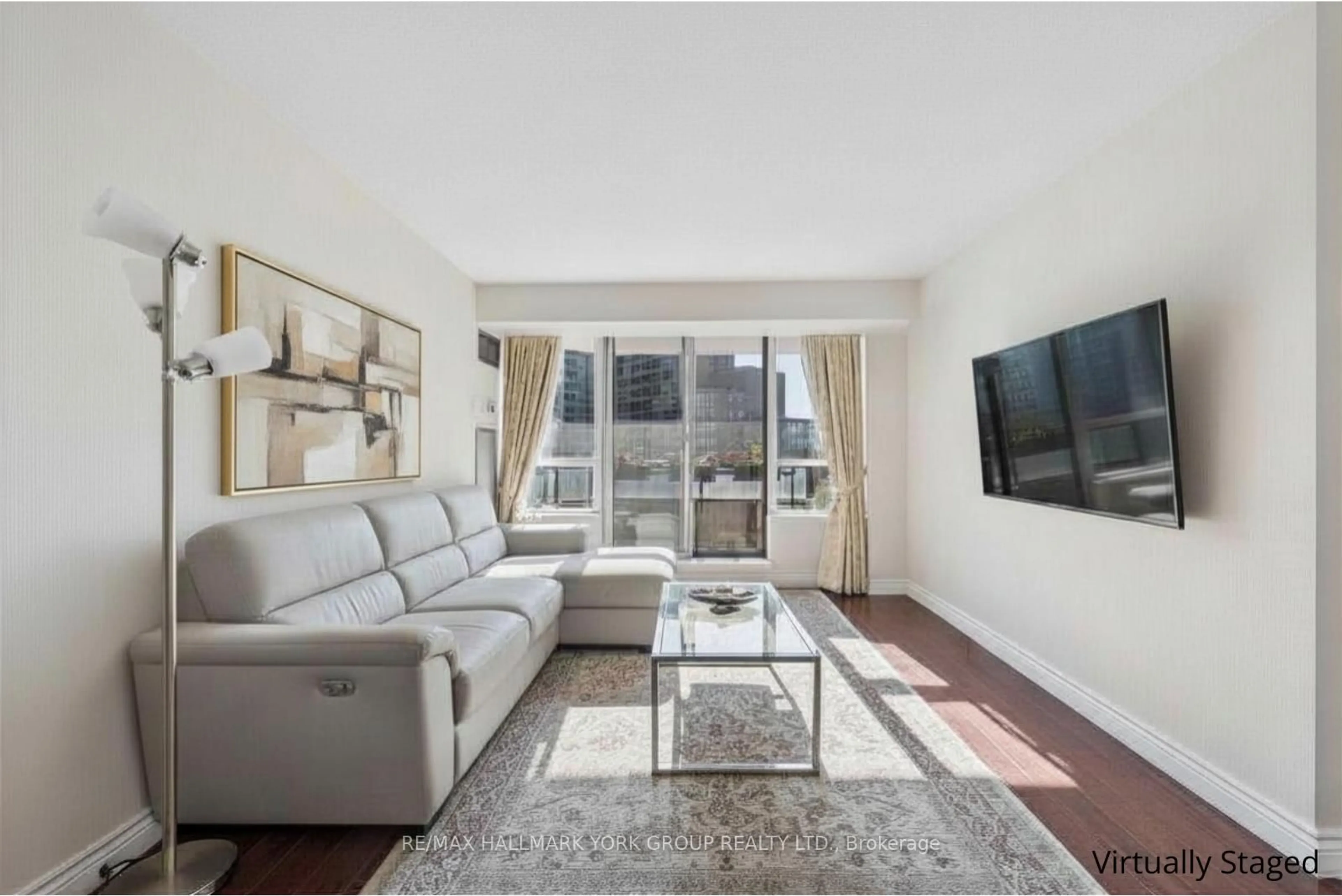 Living room with furniture, unknown for 81 Townsgate Dr #512, Vaughan Ontario L4J 8E6