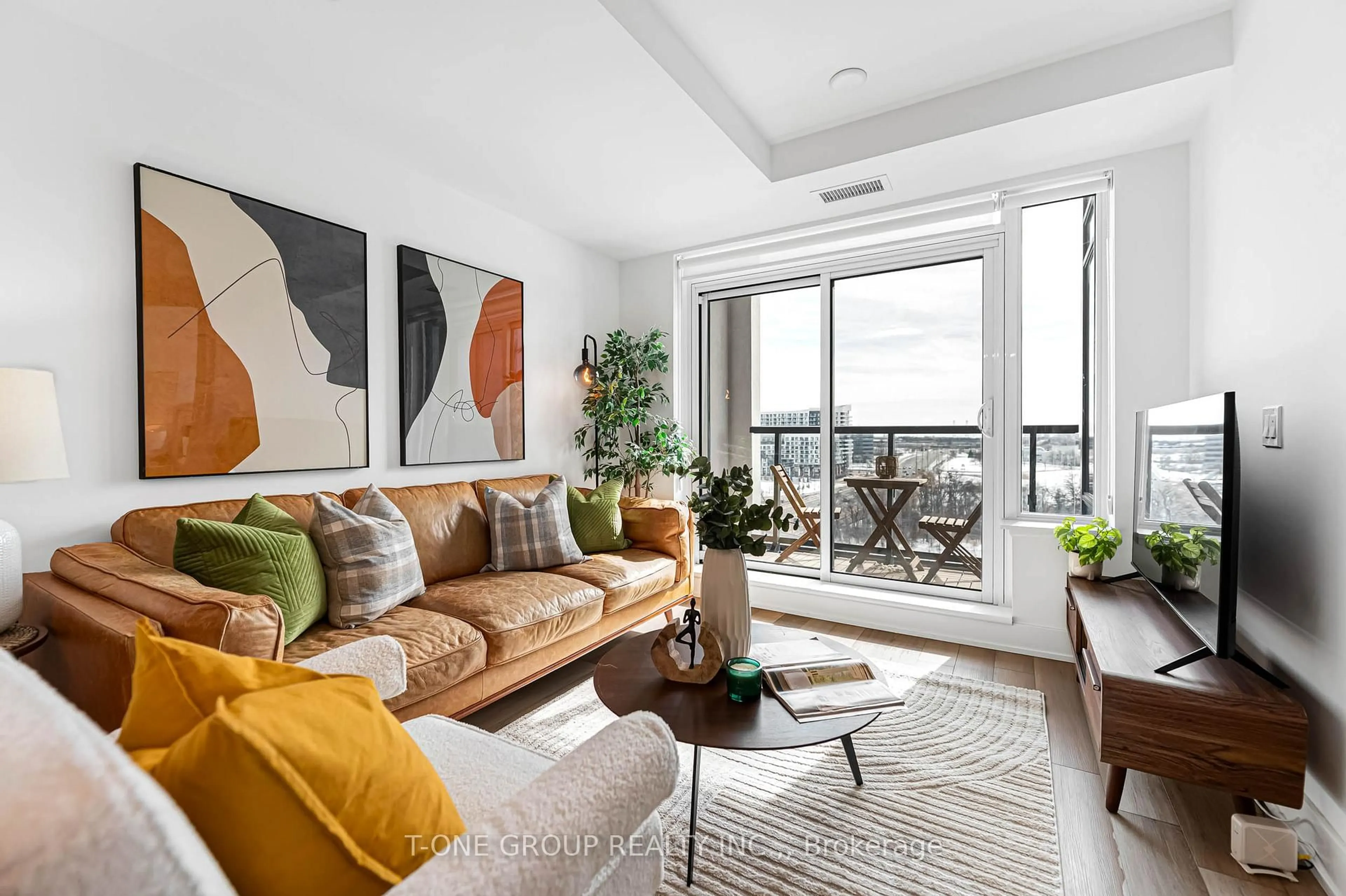 Living room with furniture, unknown for 8 Cedarland Dr #1115, Markham Ontario L6G 0H4