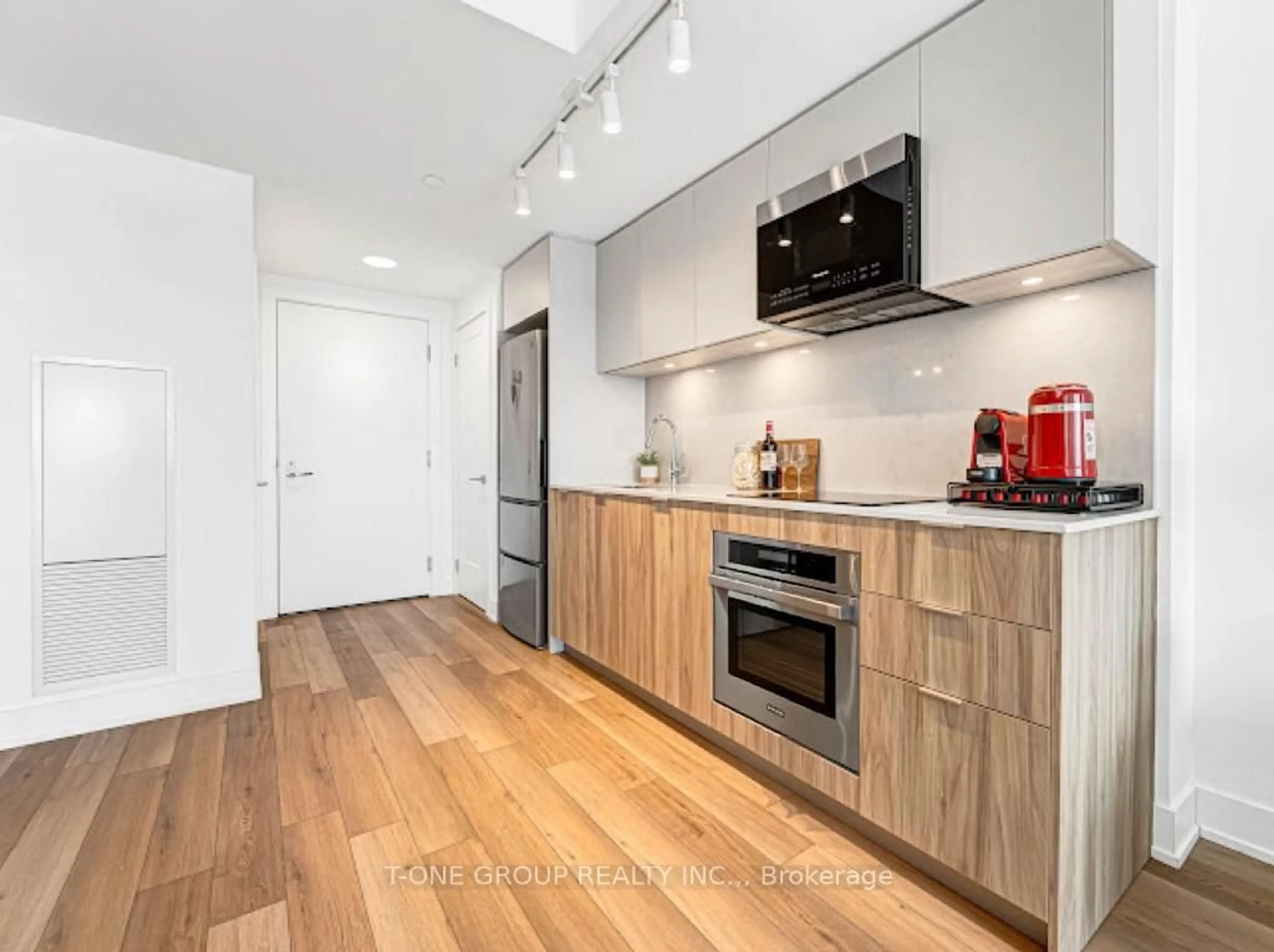 Unknown for 8 Cedarland Dr #1115, Markham Ontario L6G 0H4