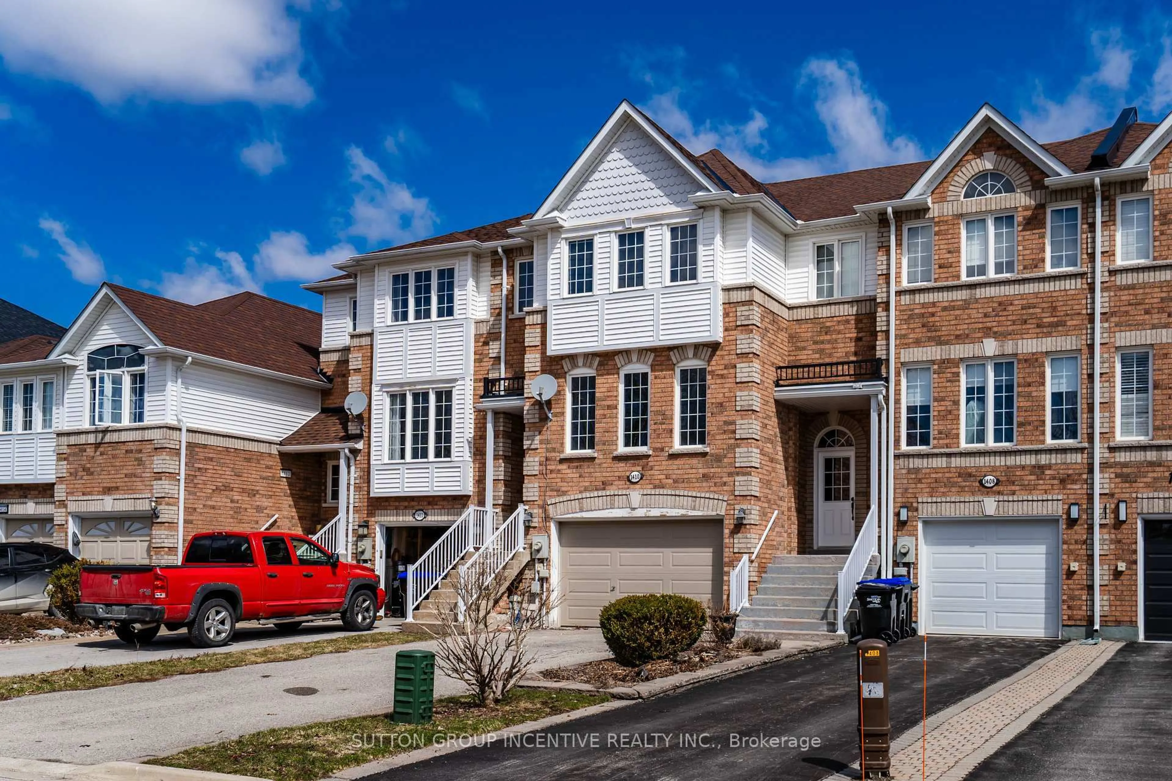 Home with brick exterior material, street for 1410 Forest St, Innisfil Ontario L9S 4Y4