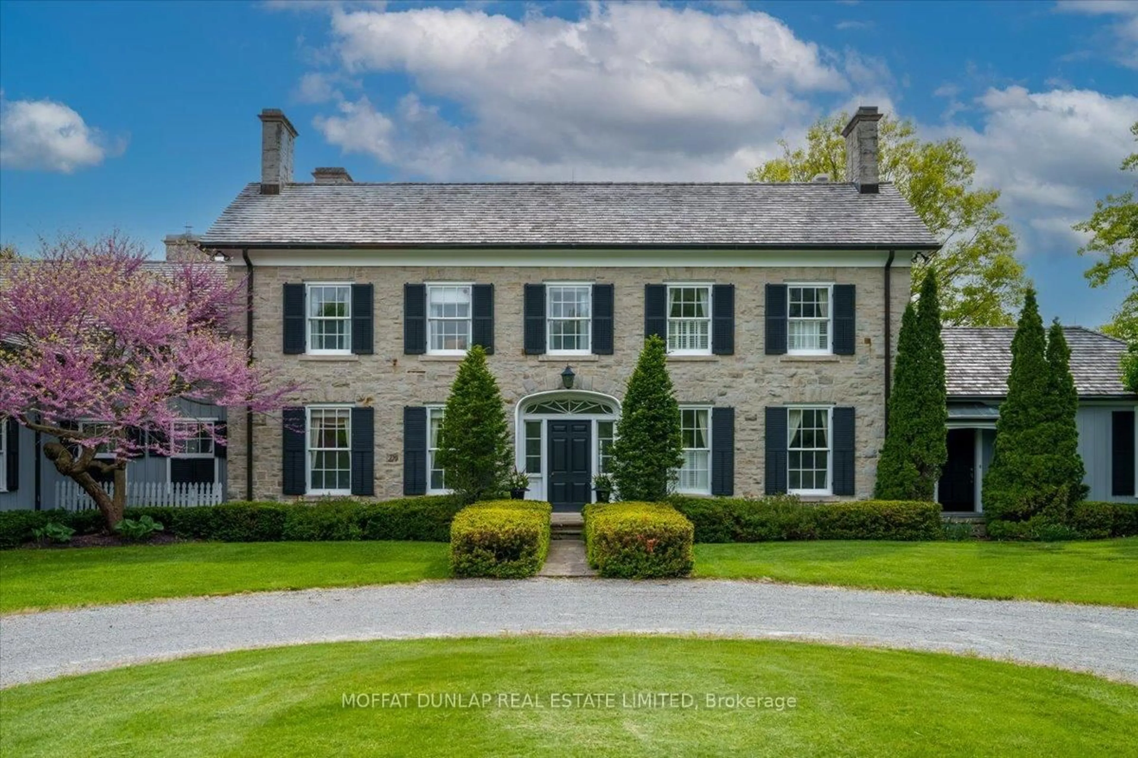 Home with brick exterior material, street for 16694 Dufferin St, King Ontario L7B 1K5