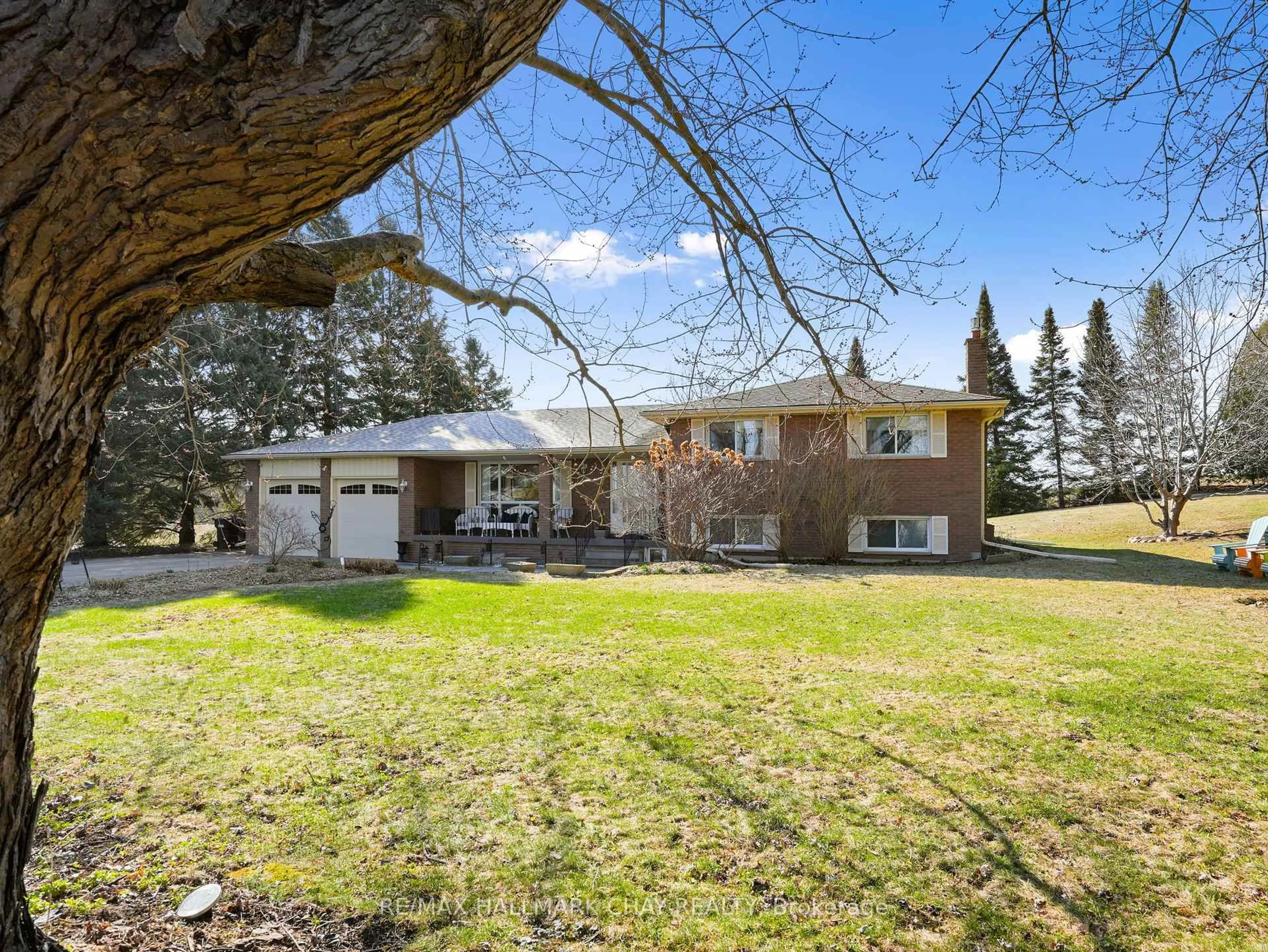 A pic from outside/outdoor area/front of a property/back of a property/a pic from drone, street for 6815 4th Line, New Tecumseth Ontario L0G 1W0