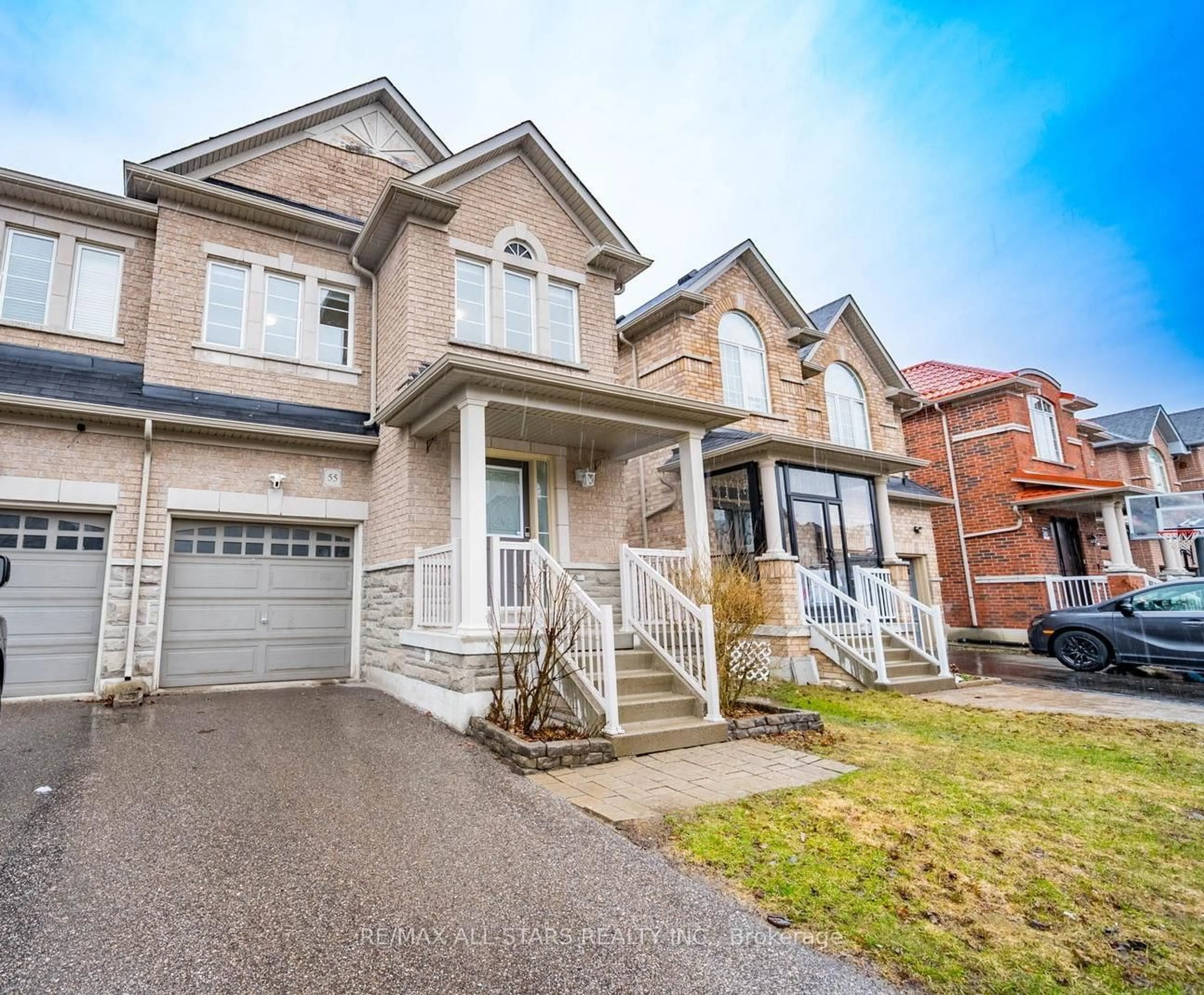 Home with brick exterior material, street for 55 Win Timbers Cres, Whitchurch-Stouffville Ontario L4A 0Y9