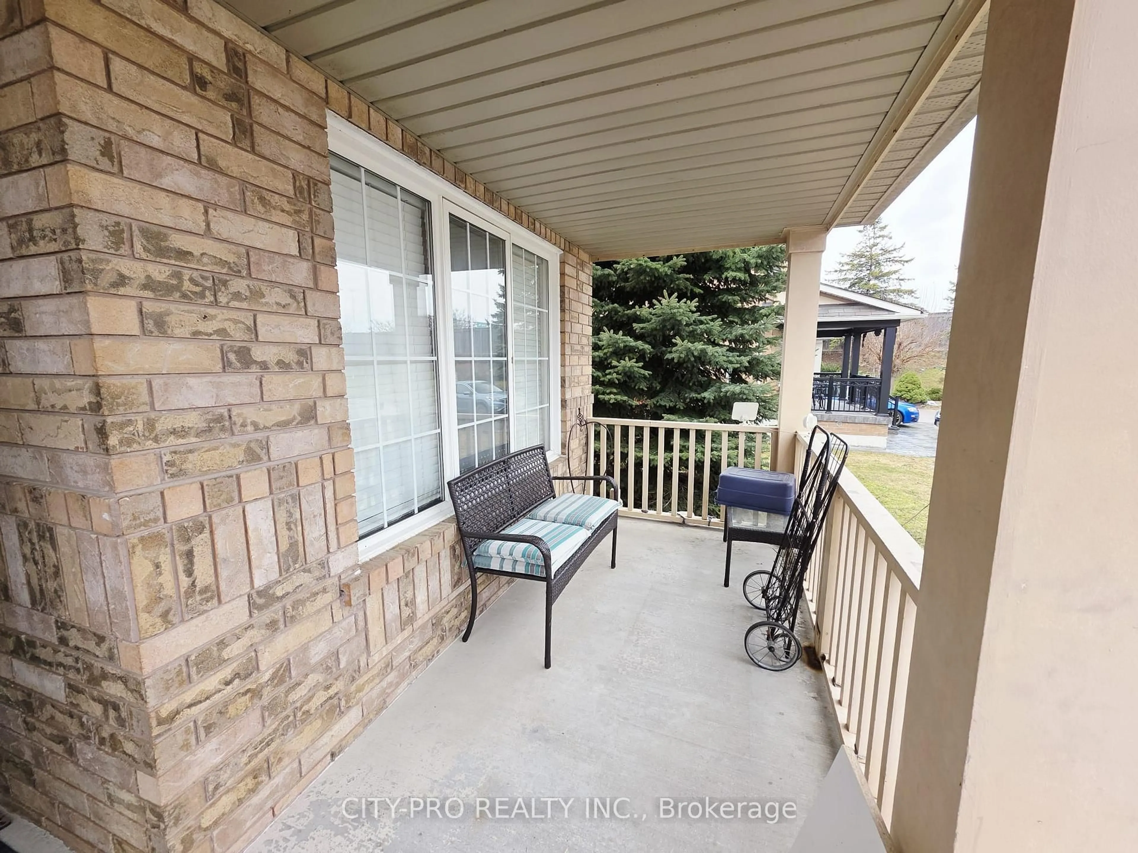 Patio, unknown for 69 Mainland Cres, Vaughan Ontario L6A 3G4