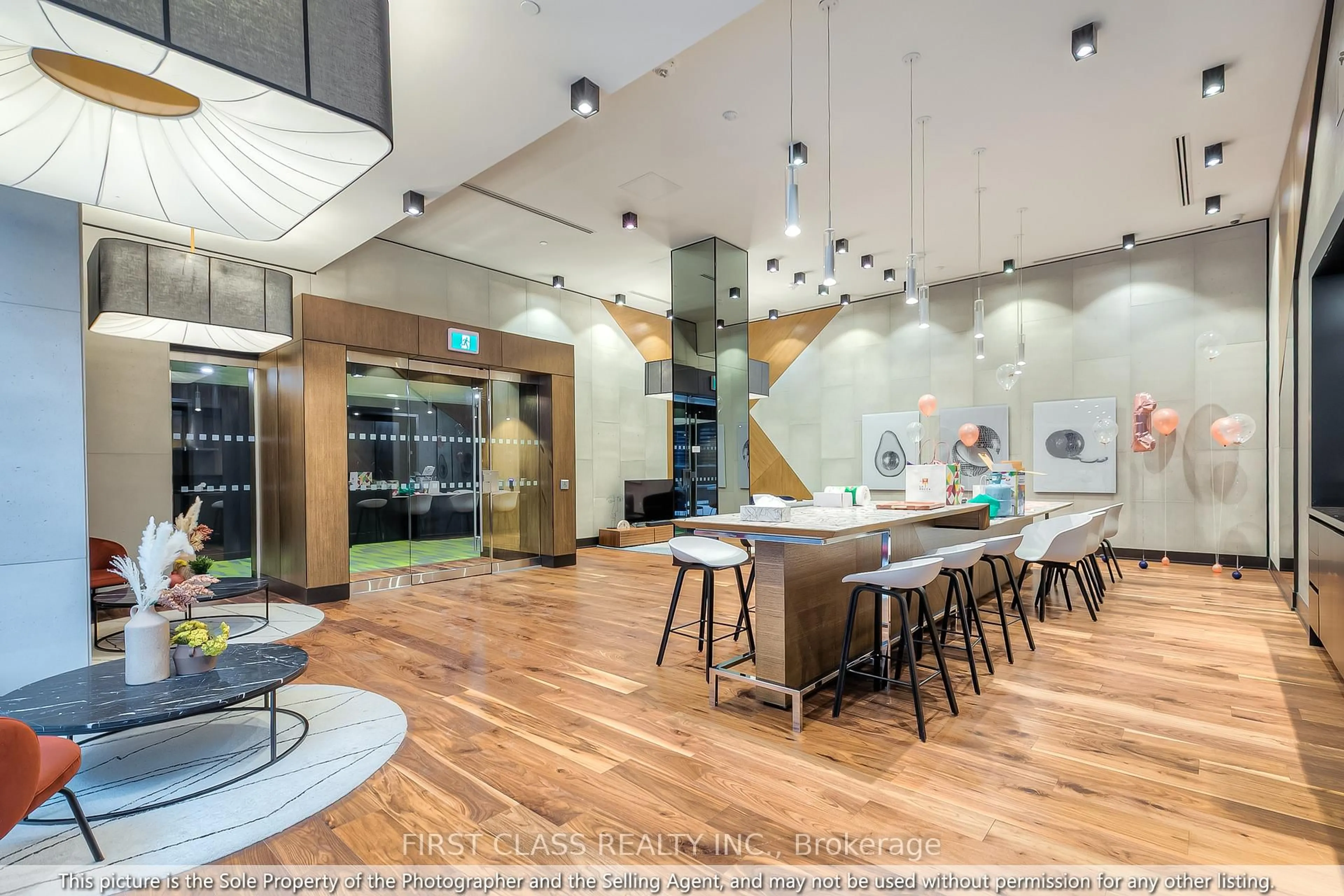 Unknown for 292 Verdale Crossing #1713, Markham Ontario L6G 0H6