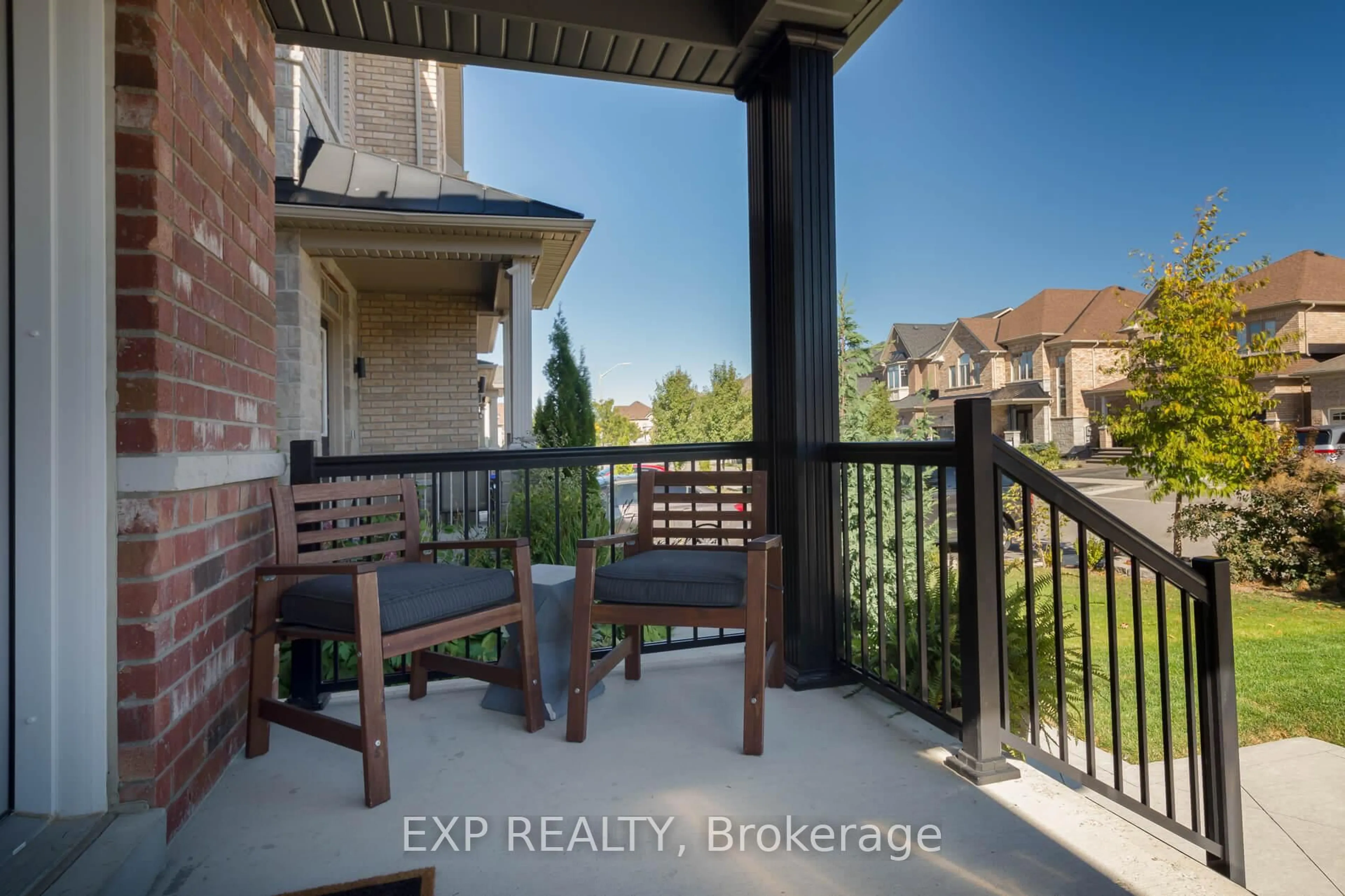 Balcony in the apartment, city buildings view from balcony for 56 Lewis Ave, Bradford West Gwillimbury Ontario L3Z 0X2