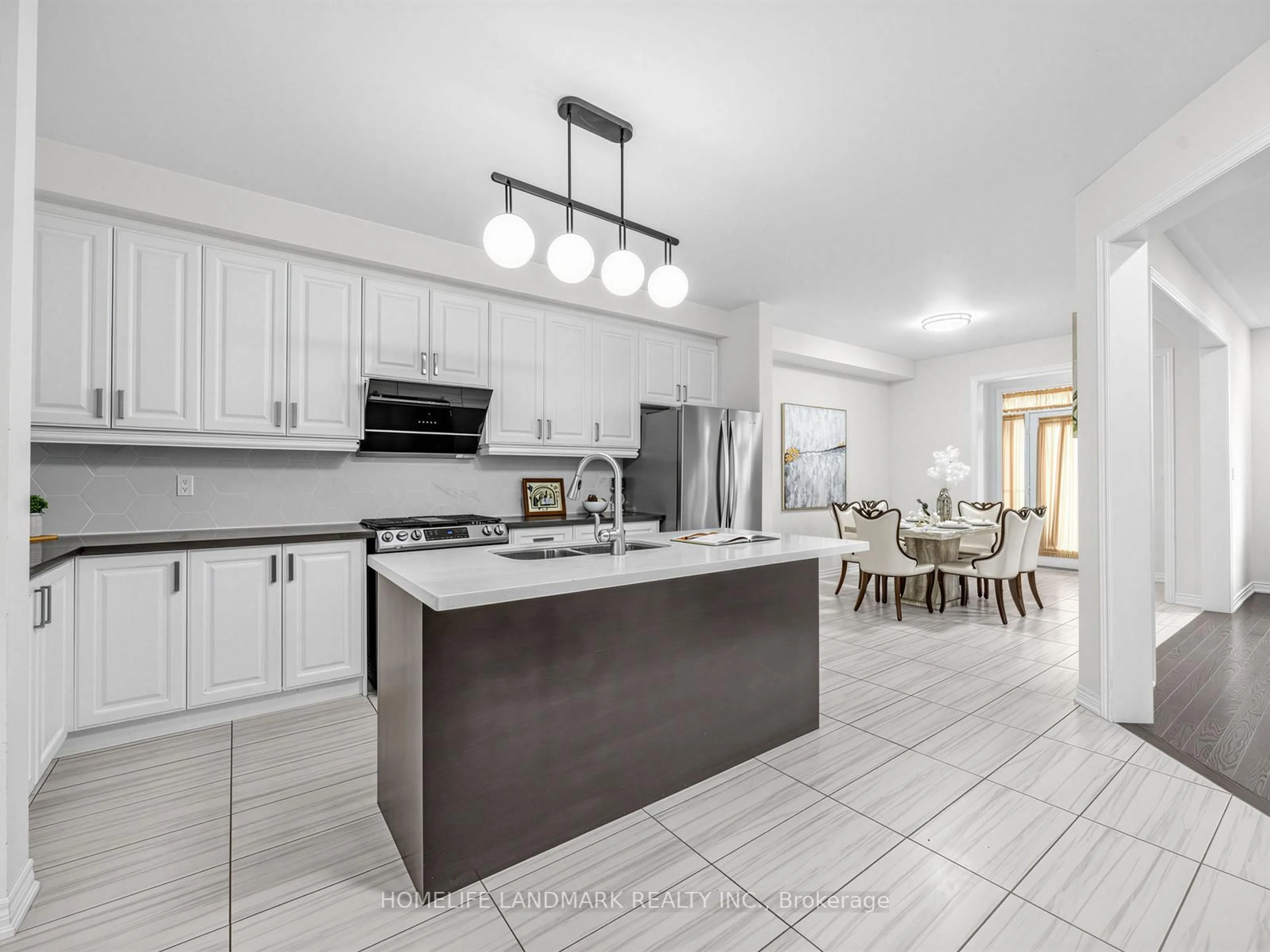 Open concept kitchen, ceramic/tile floor for 25 Gordon Landon Dr, Markham Ontario L6B 0X9