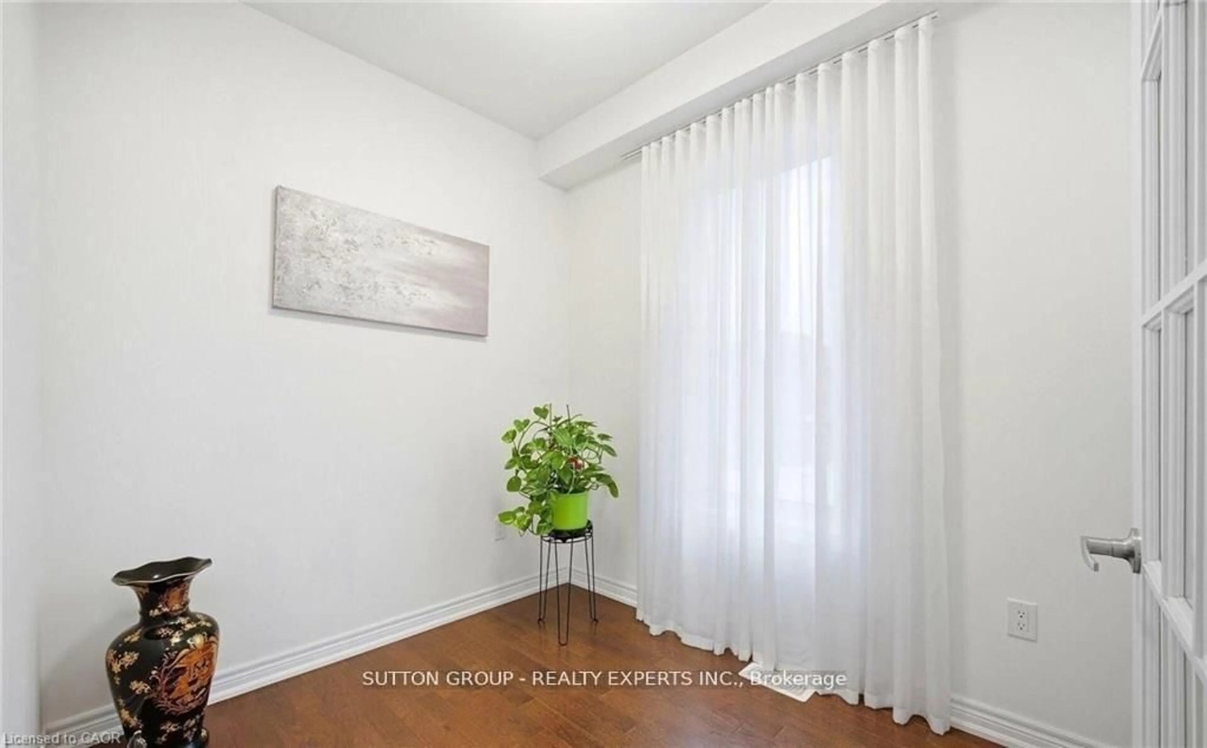 A pic of a room for 146 Beaconsfield Dr, Vaughan Ontario L4H 4L7