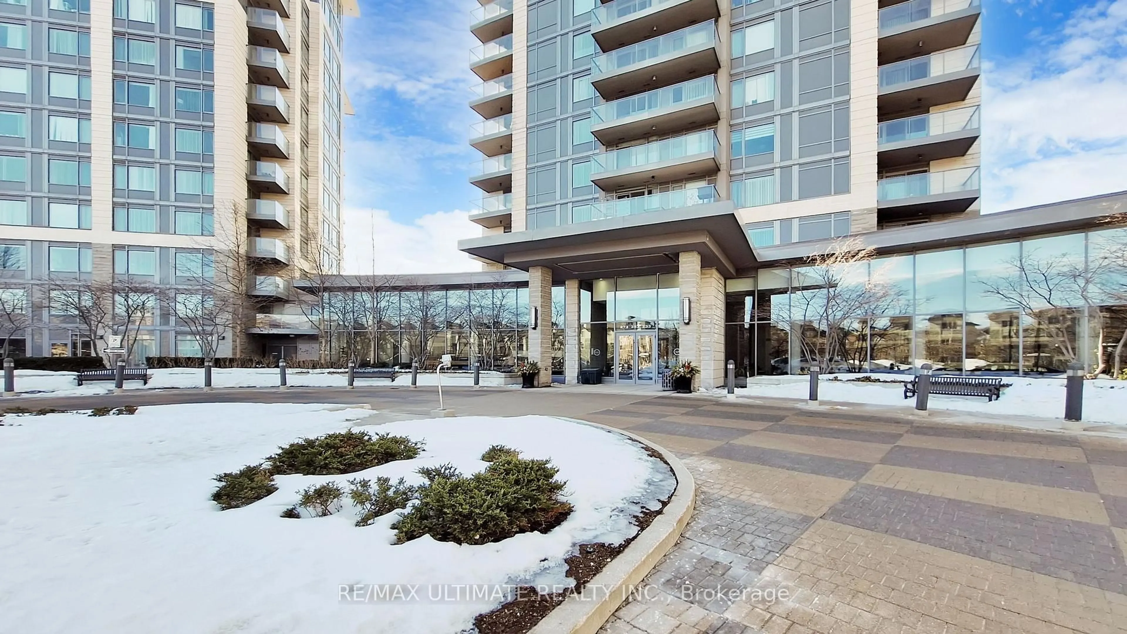 Unknown for 273 SOUTH PARK Rd #718, Markham Ontario L3T 0B5