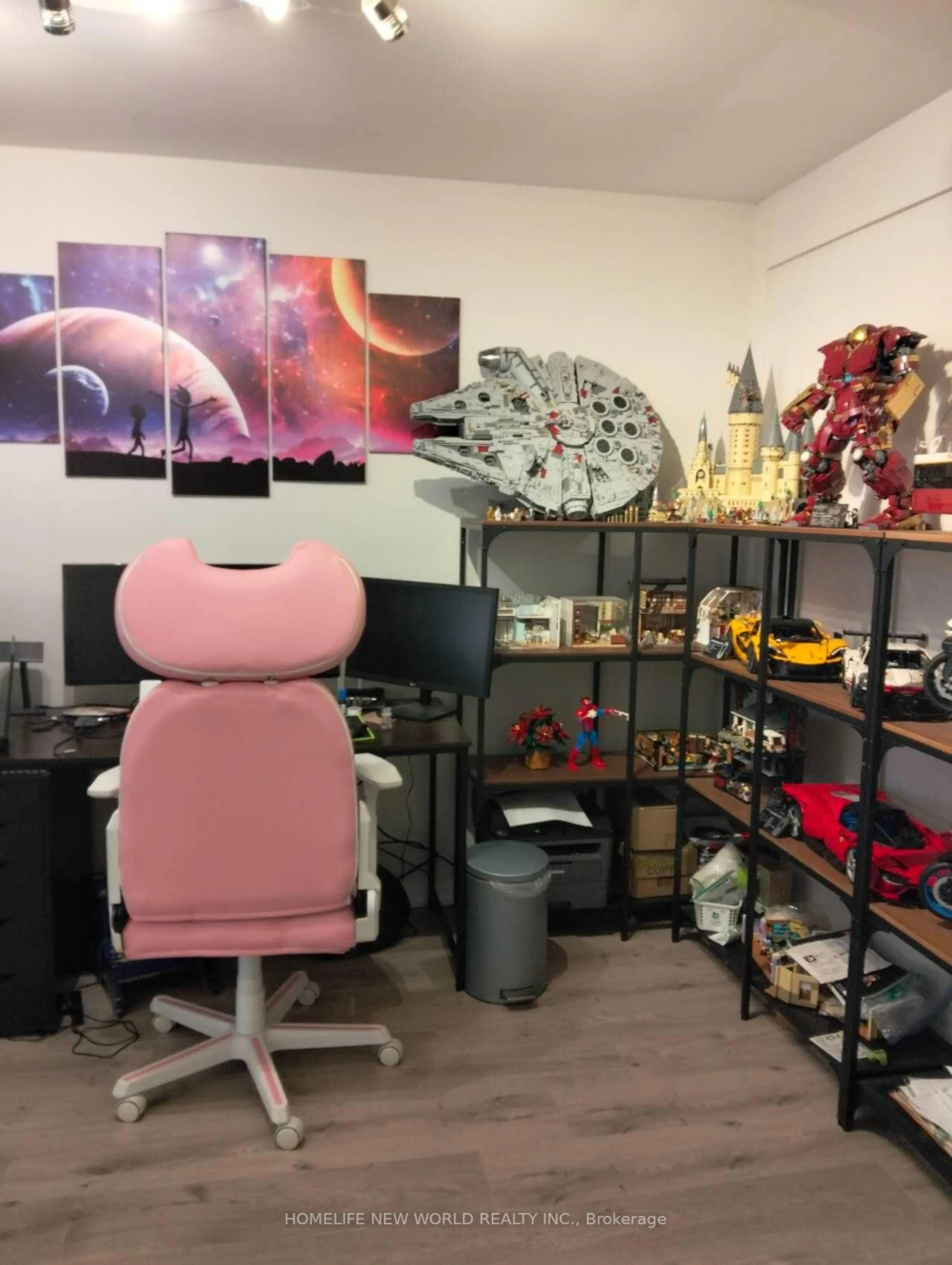 A pic of a room for 48 Lincoln Green Dr, Markham Ontario L3P 1R7