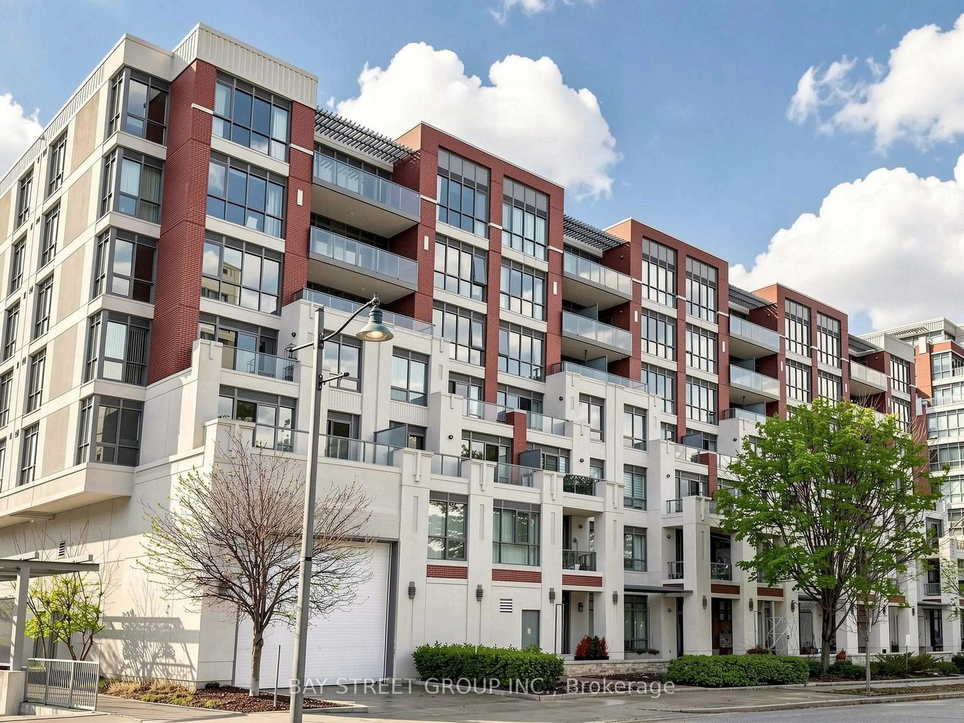 Unknown for 21 Upper Duke Cres #308, Markham Ontario L6G 0B7