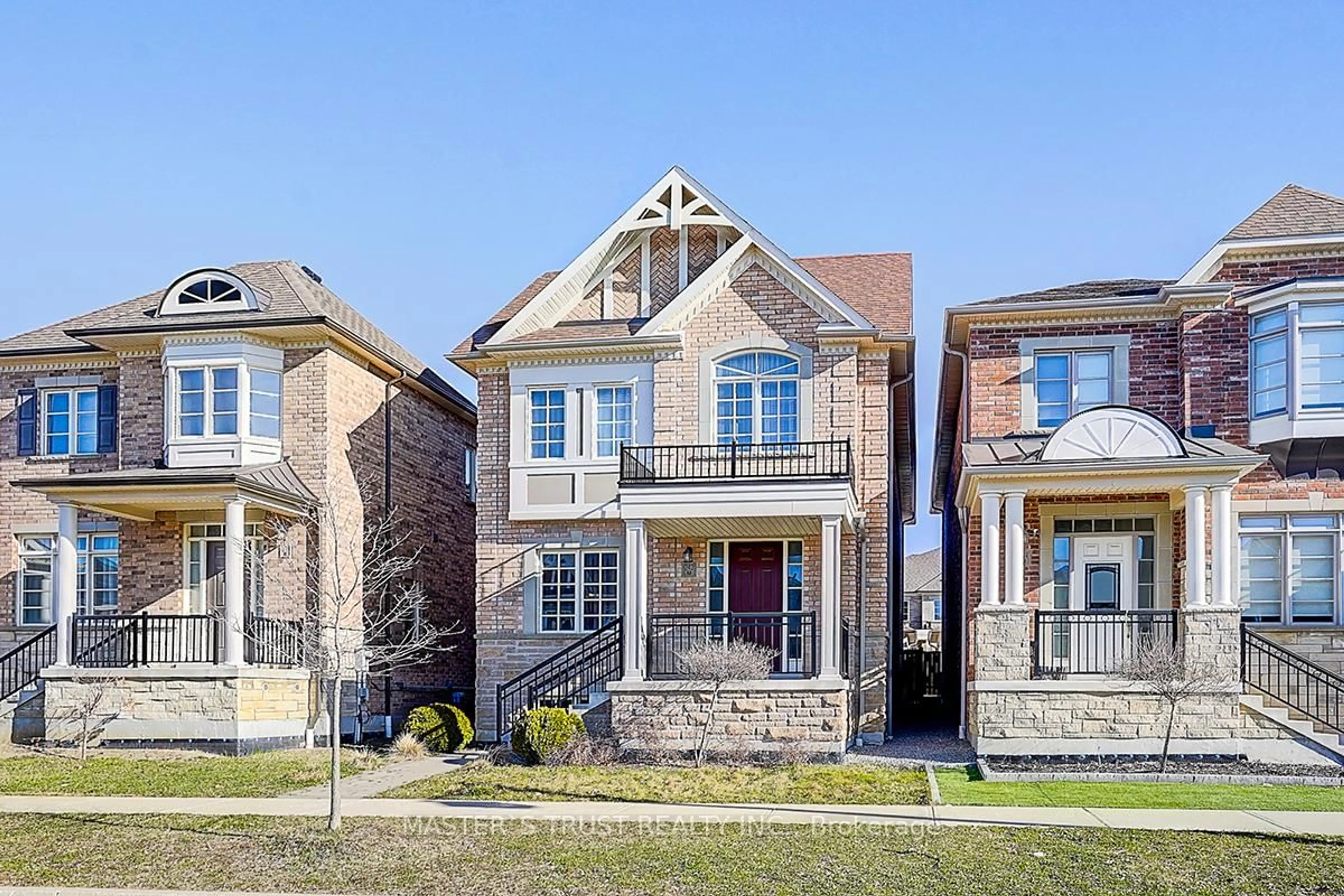 Home with brick exterior material, street for 242 Paradelle Dr, Richmond Hill Ontario L4E 1B8
