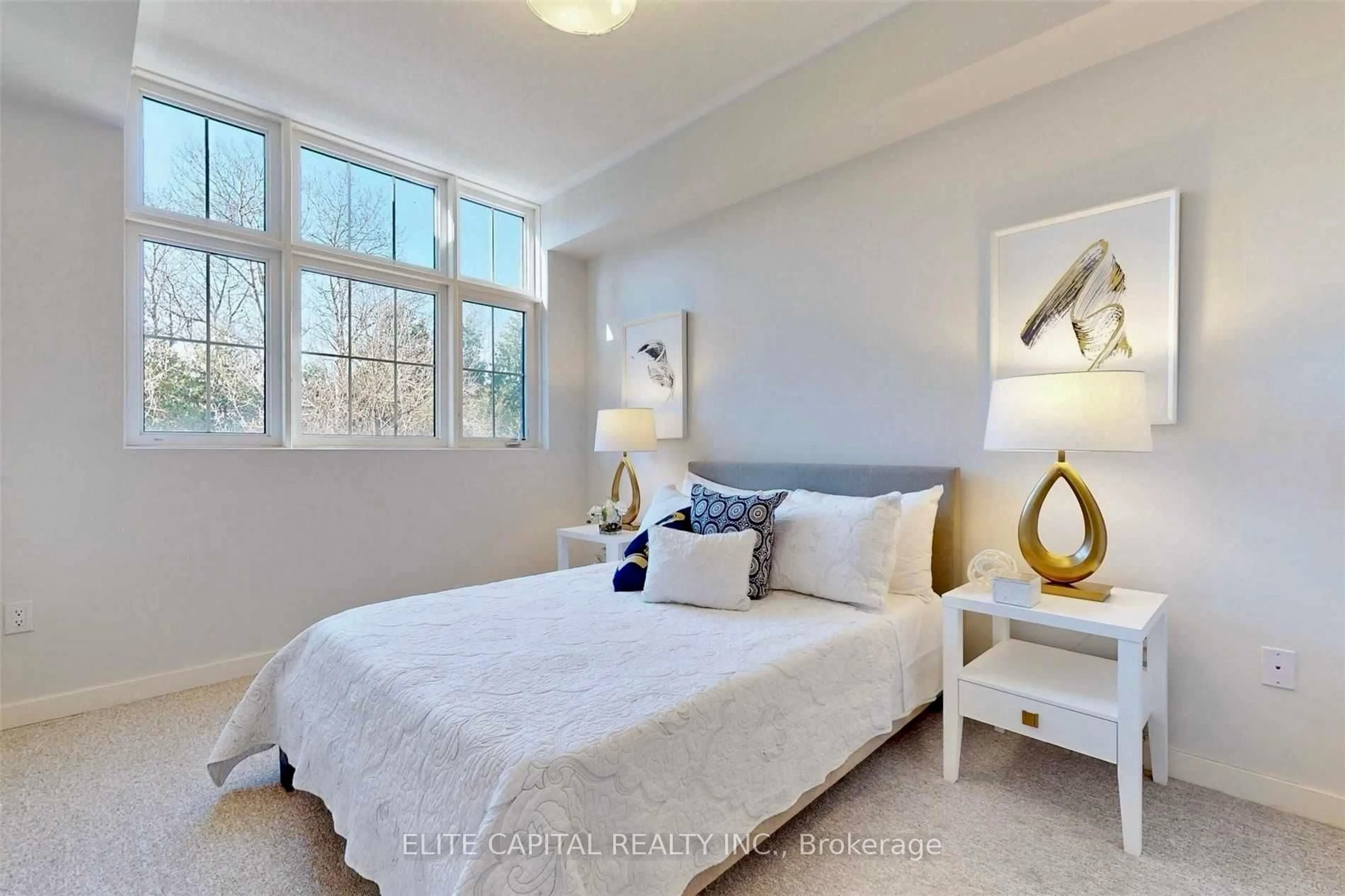 Bedroom with bed, unknown for 18 Whitaker Way #248, Whitchurch-Stouffville Ontario L4A 4T4