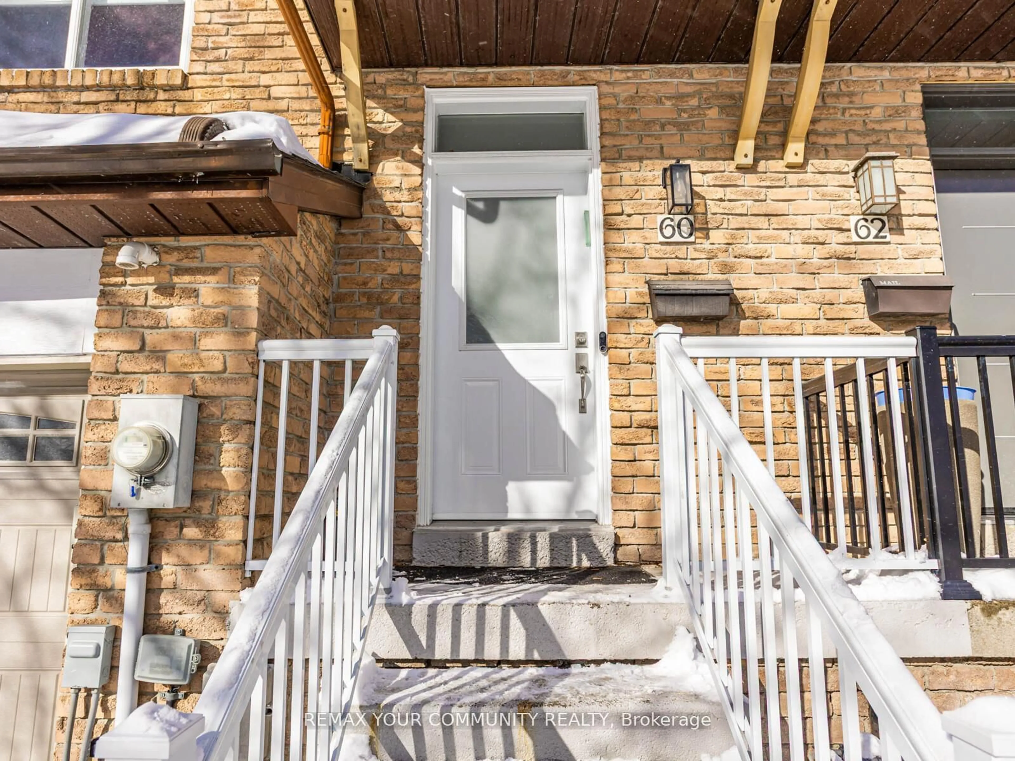 Unknown for 60 Dana Cres, Vaughan Ontario L4J 2R5