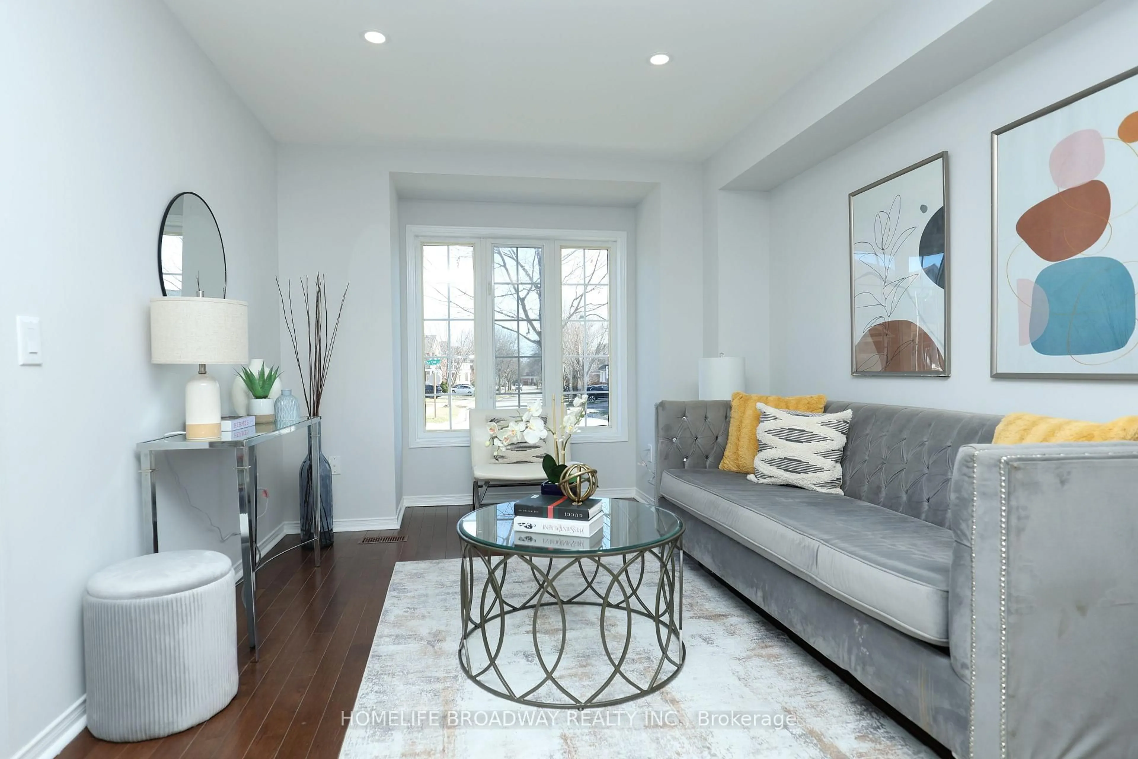 Living room with furniture, unknown for 378 Bur Oak Ave, Markham Ontario L6C 2T9